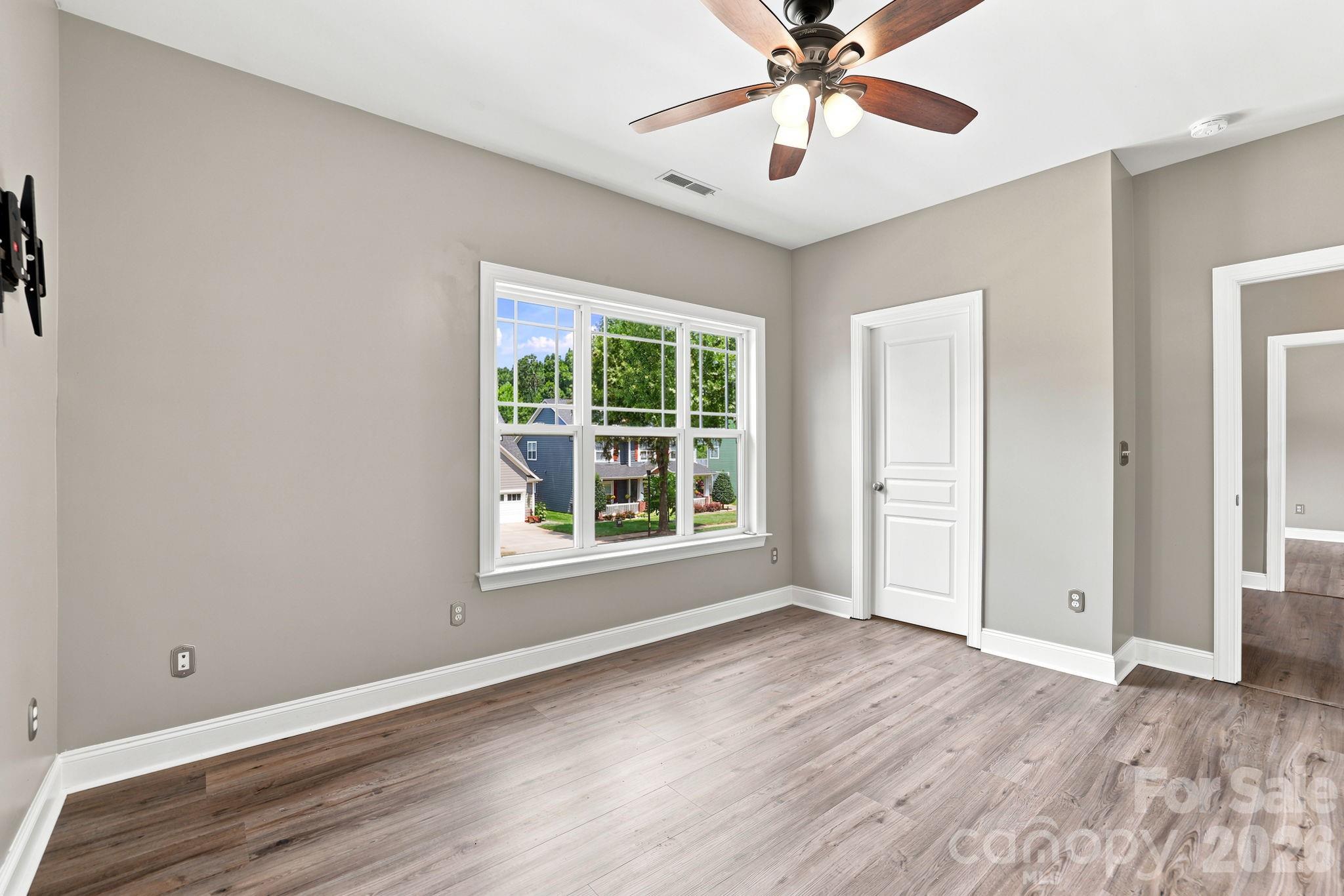 1404 Belmont Stakes Avenue Property Photo 17