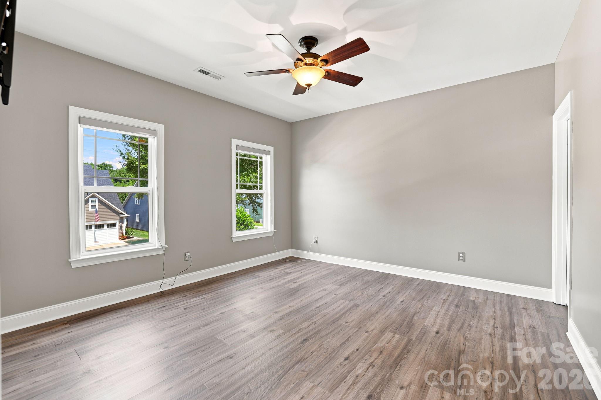 1404 Belmont Stakes Avenue Property Photo 18