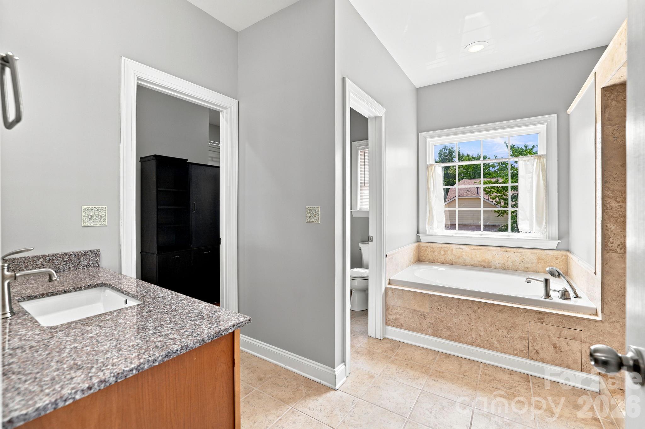 1404 Belmont Stakes Avenue Property Photo 27