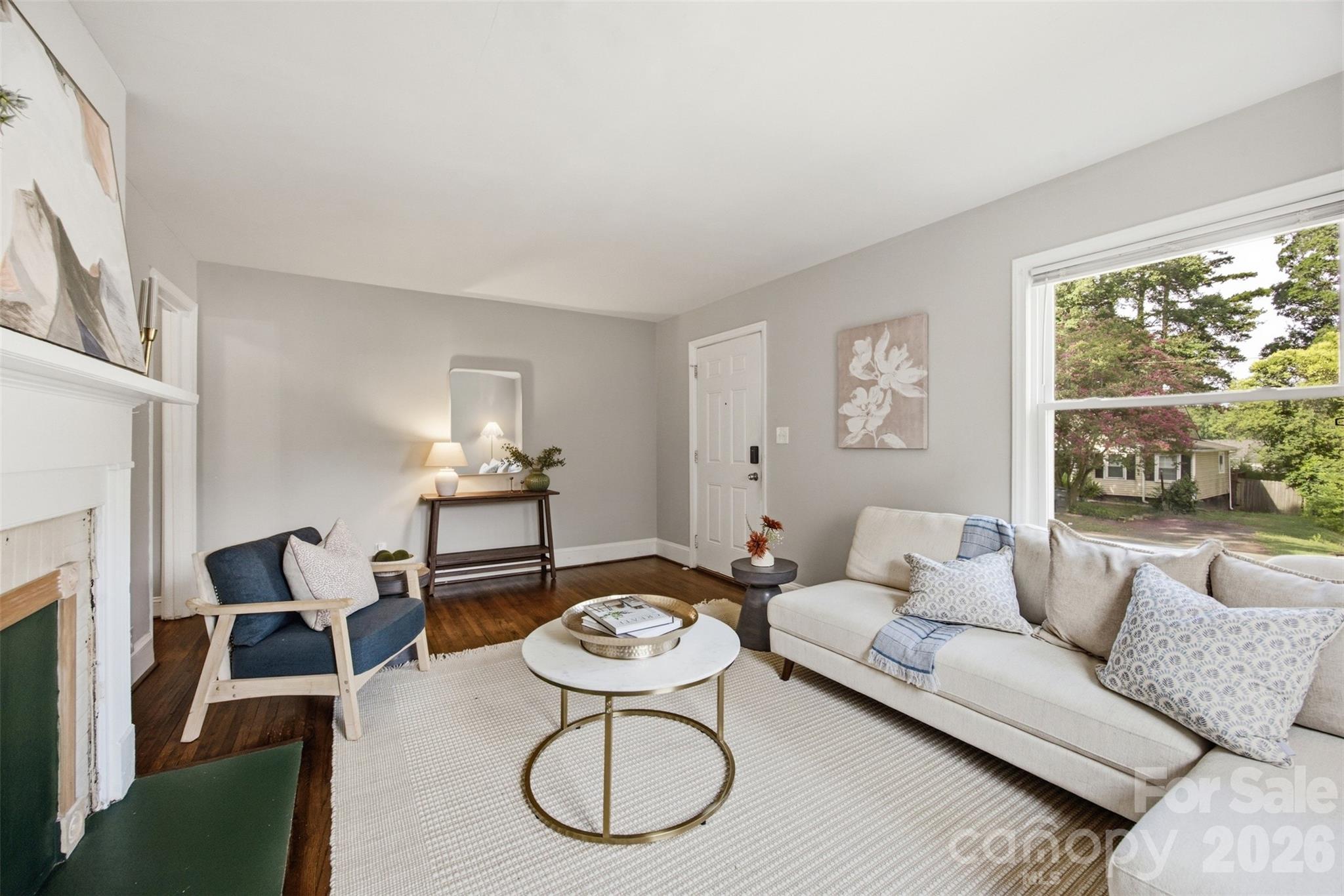 2516 Elon Street Property Photo 7