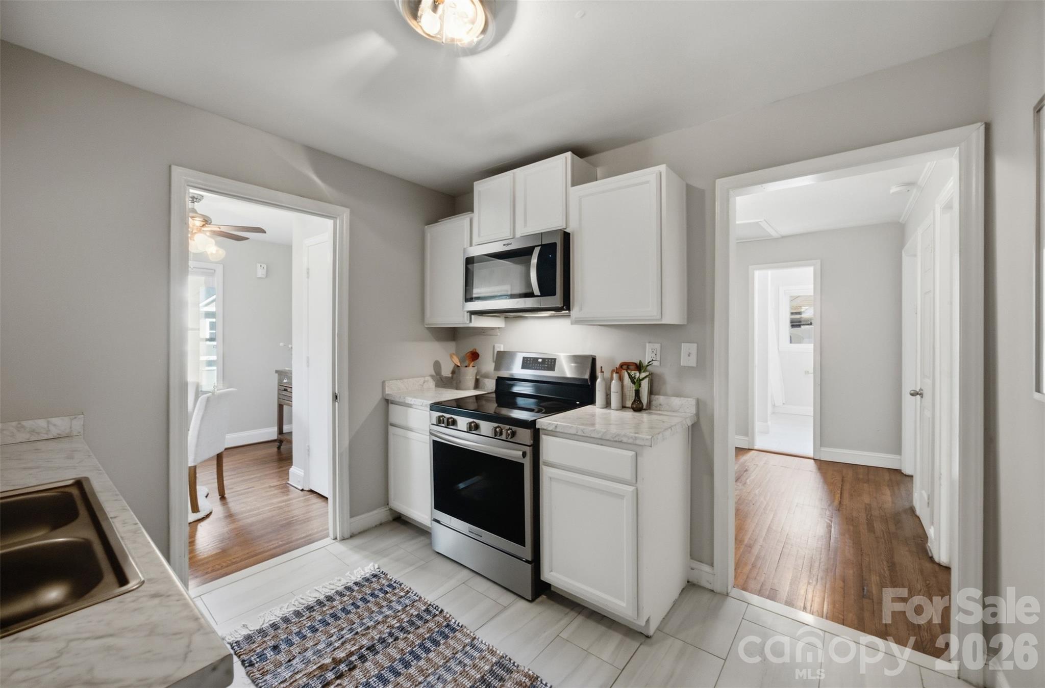 2516 Elon Street Property Photo 12