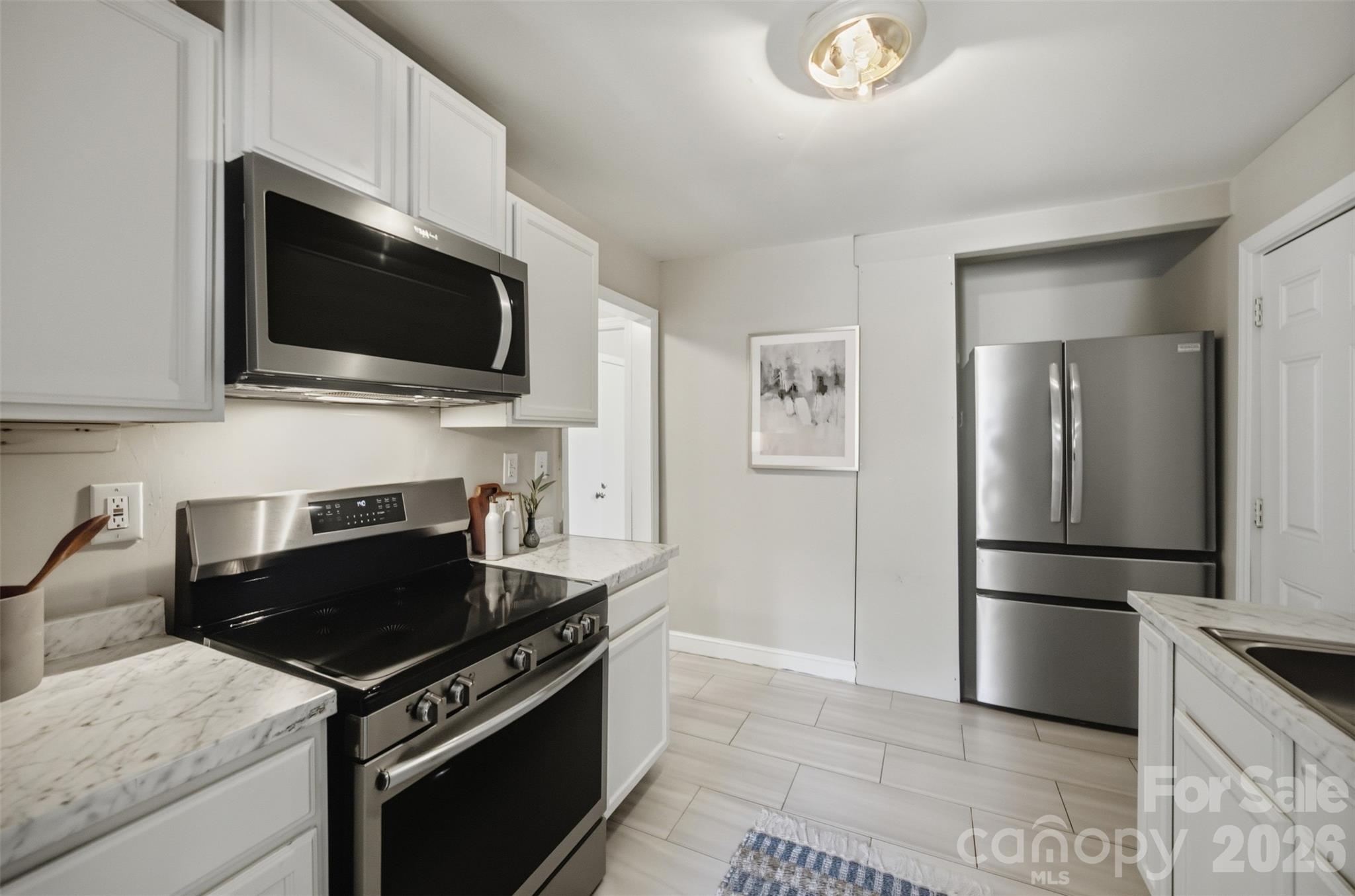 2516 Elon Street Property Photo 14