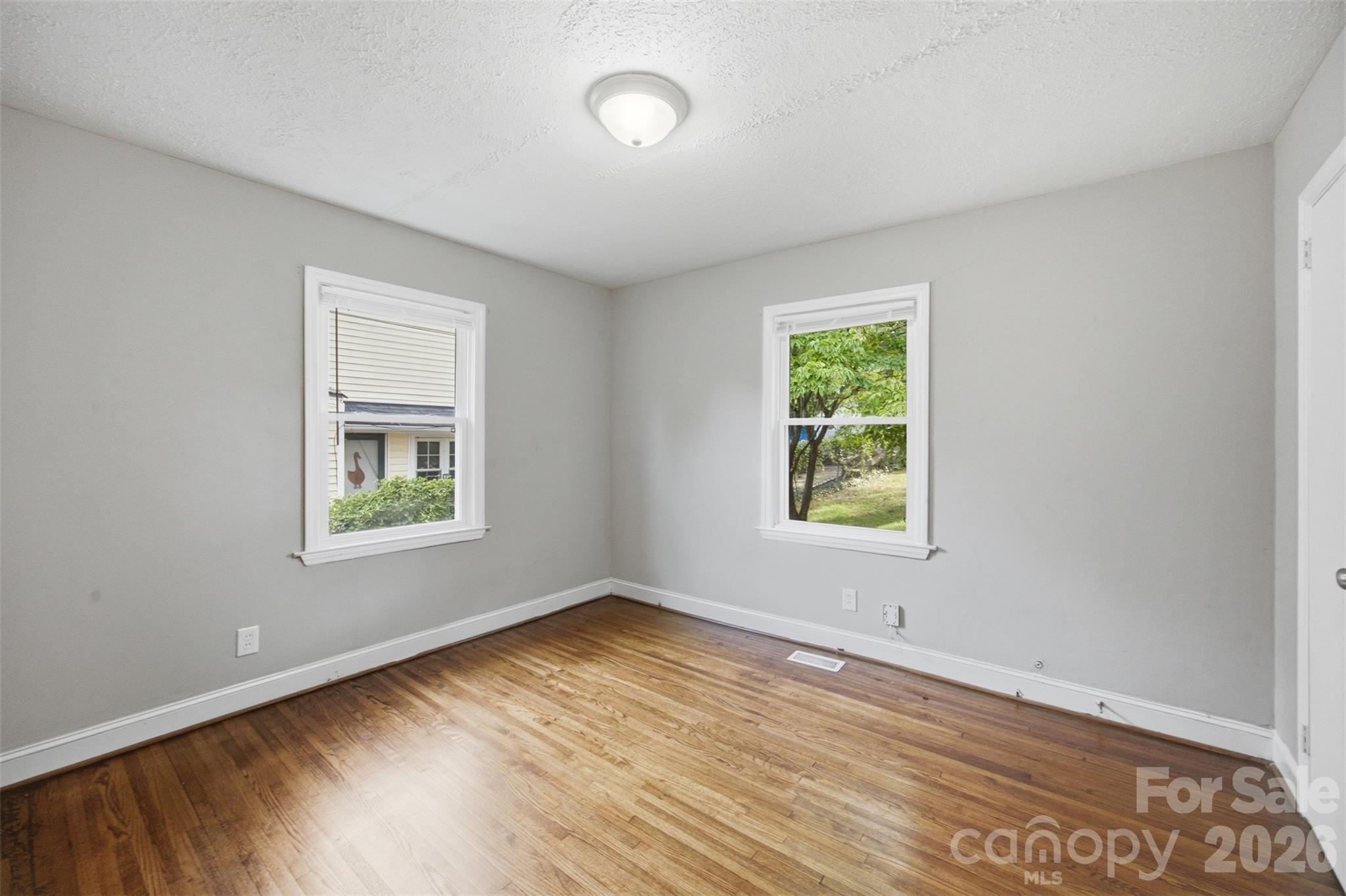 2516 Elon Street Property Photo 22