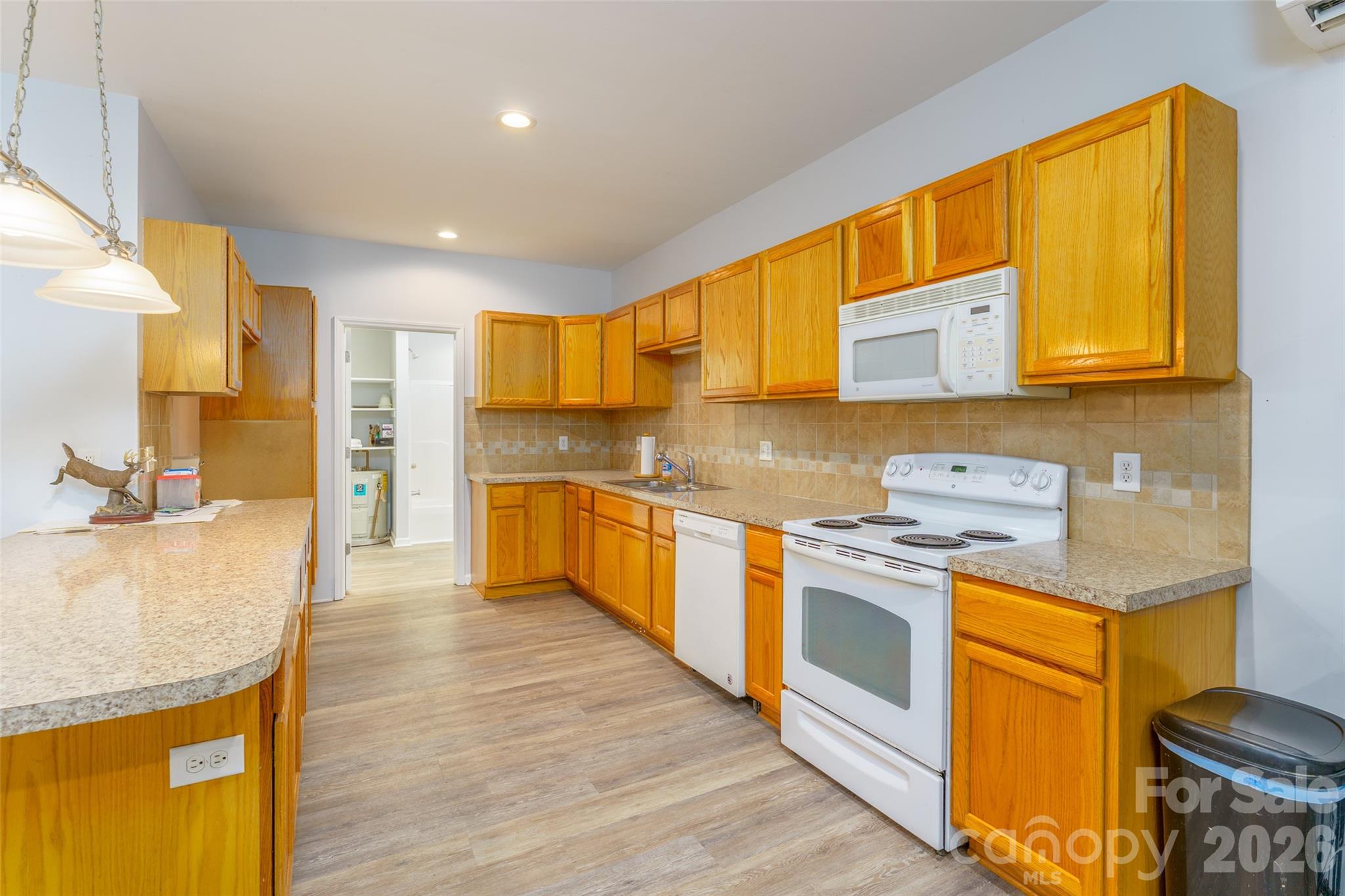 15027 Beatties Ford Road Property Photo 33