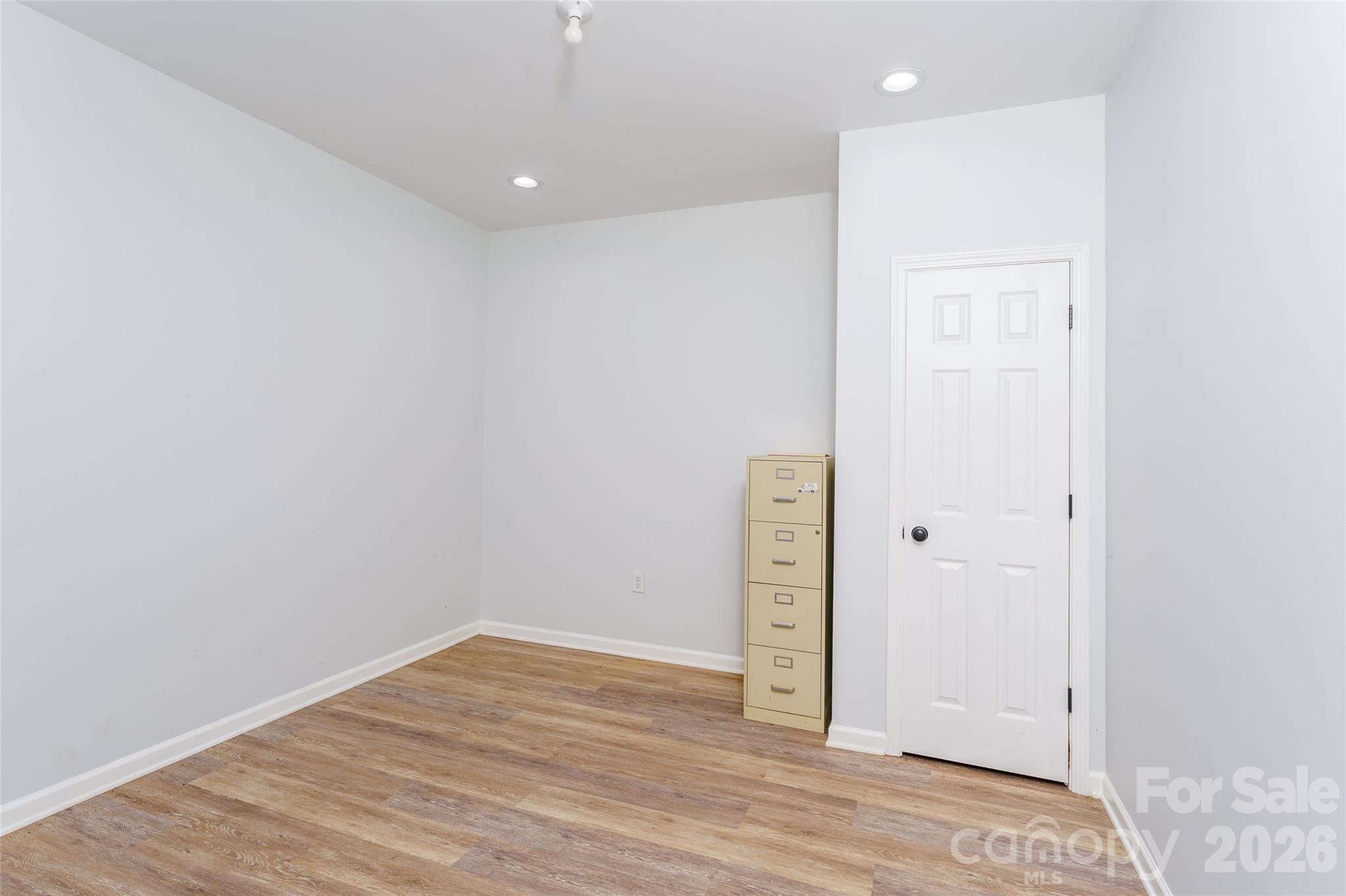 15027 Beatties Ford Road Property Photo 35