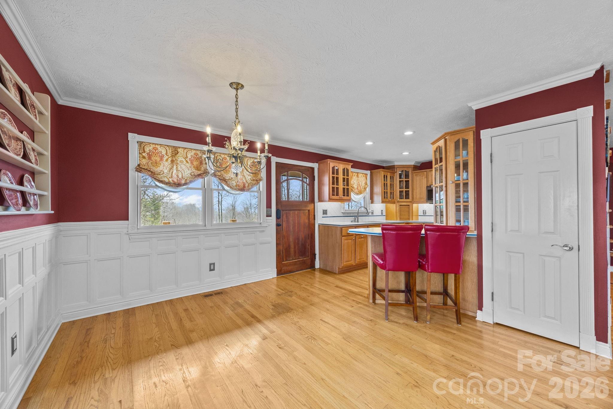 6773 Pinnacle Mountain Road Property Photo 6