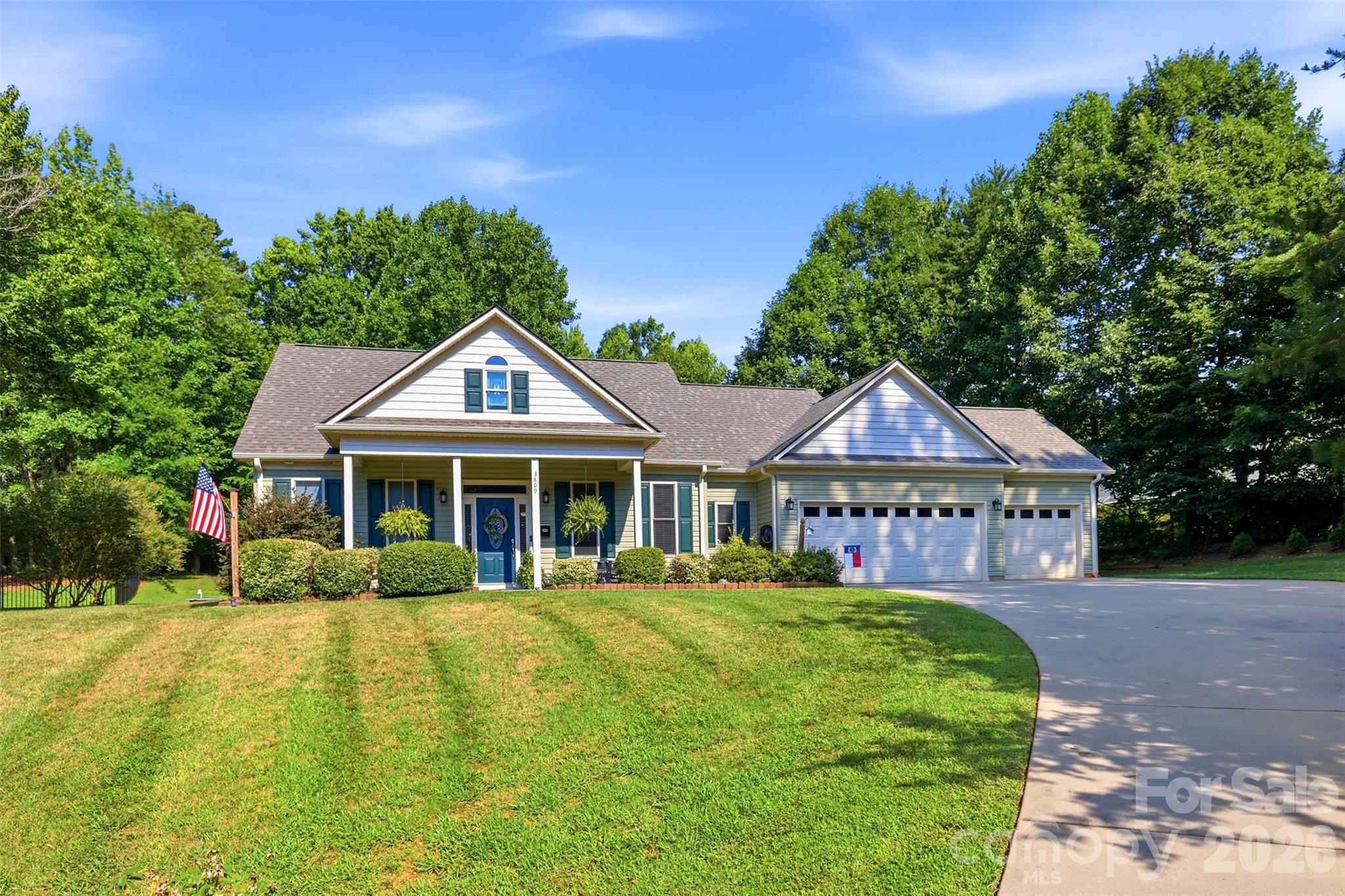 3809 Creek Ridge Drive Property Photo 5