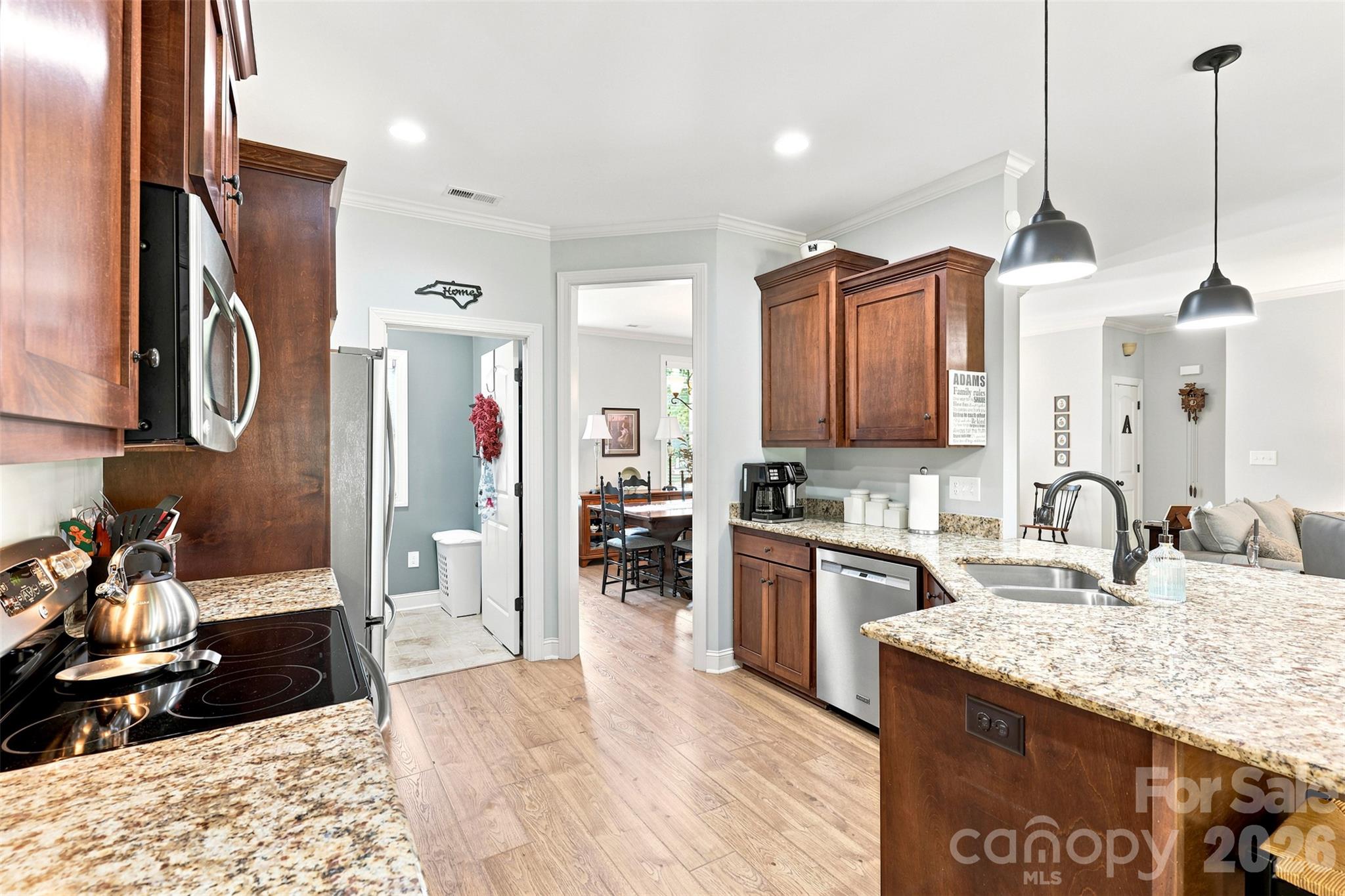 3809 Creek Ridge Drive Property Photo 12