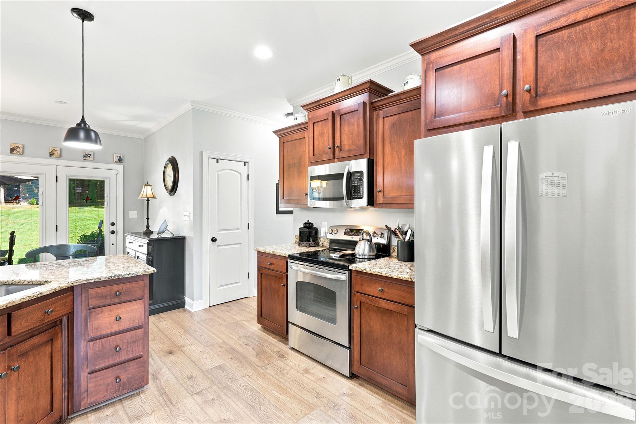 3809 Creek Ridge Drive Property Photo 13