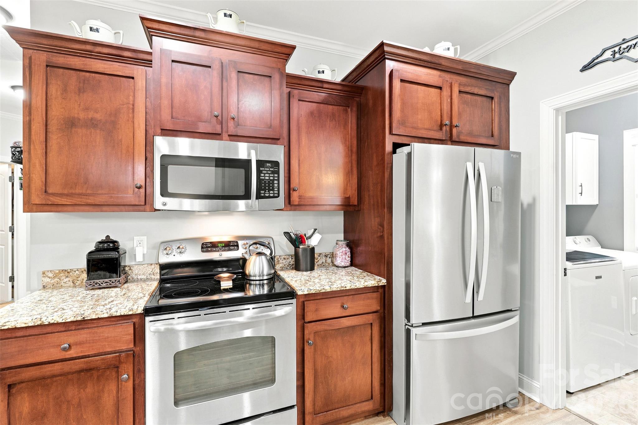 3809 Creek Ridge Drive Property Photo 14