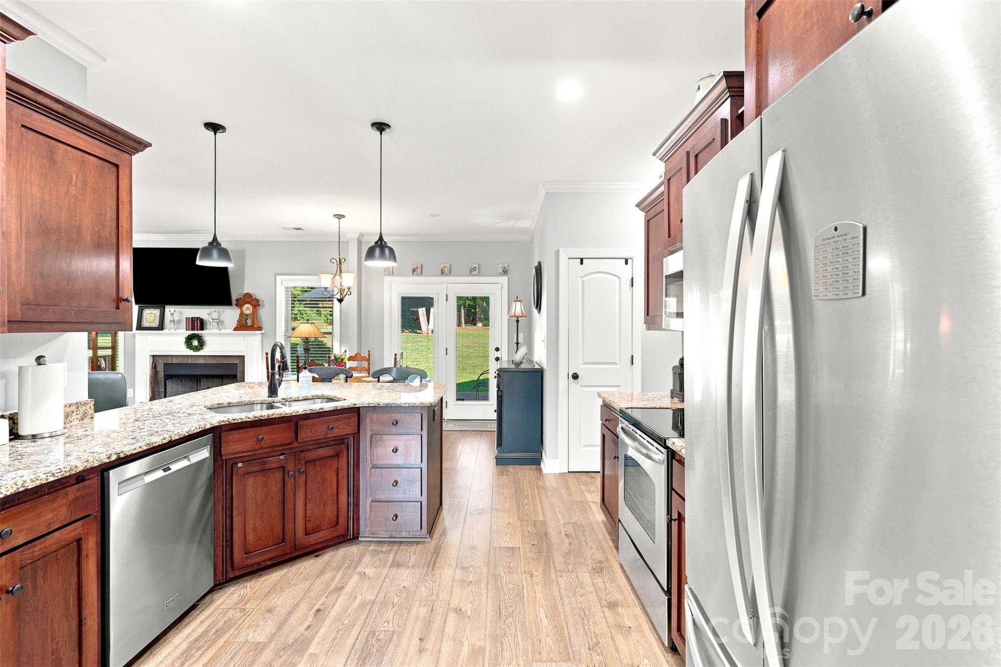 3809 Creek Ridge Drive Property Photo 16