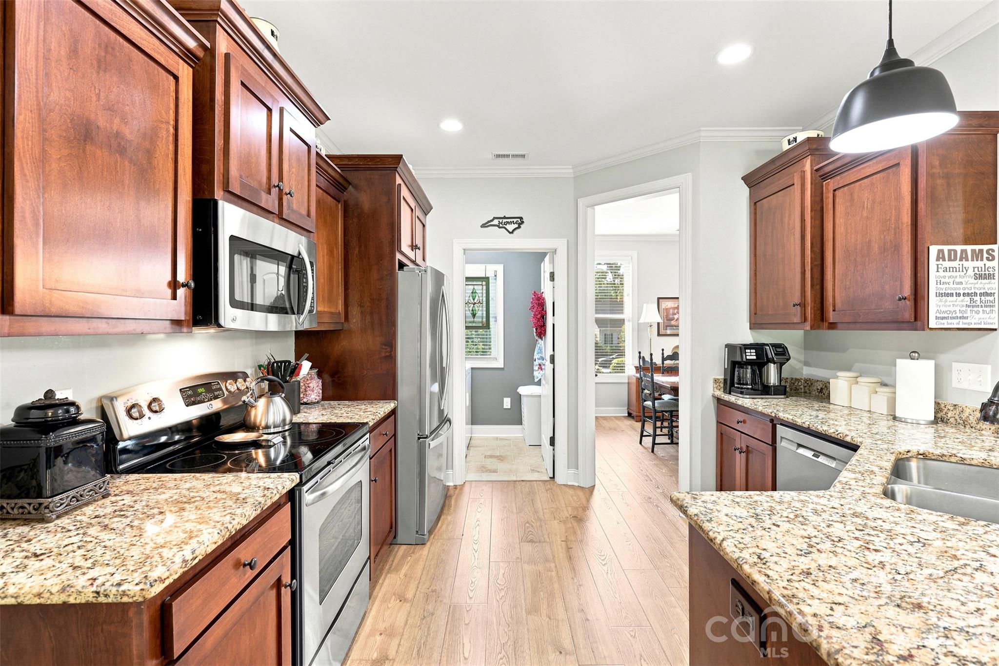 3809 Creek Ridge Drive Property Photo 17