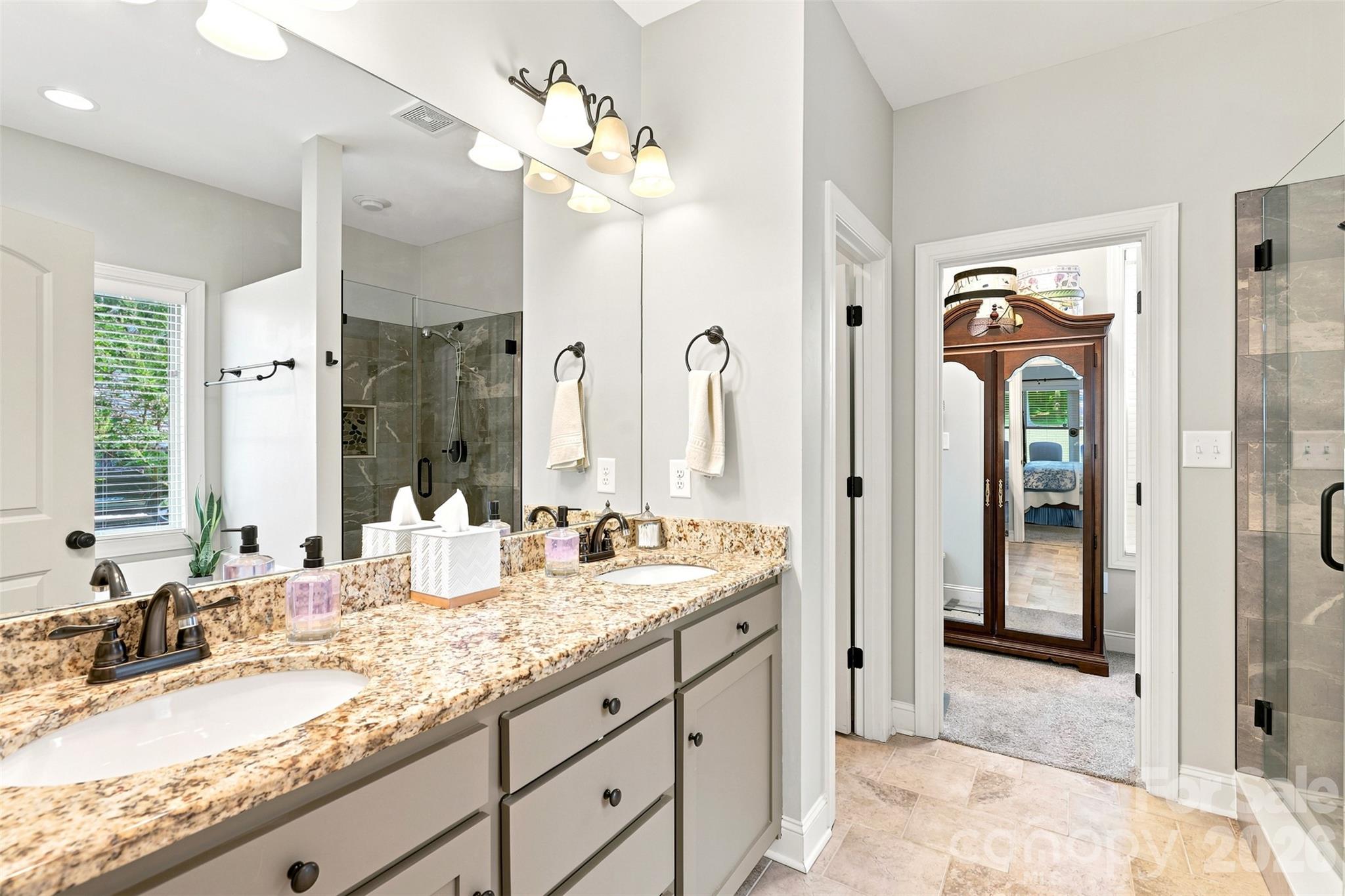 3809 Creek Ridge Drive Property Photo 32