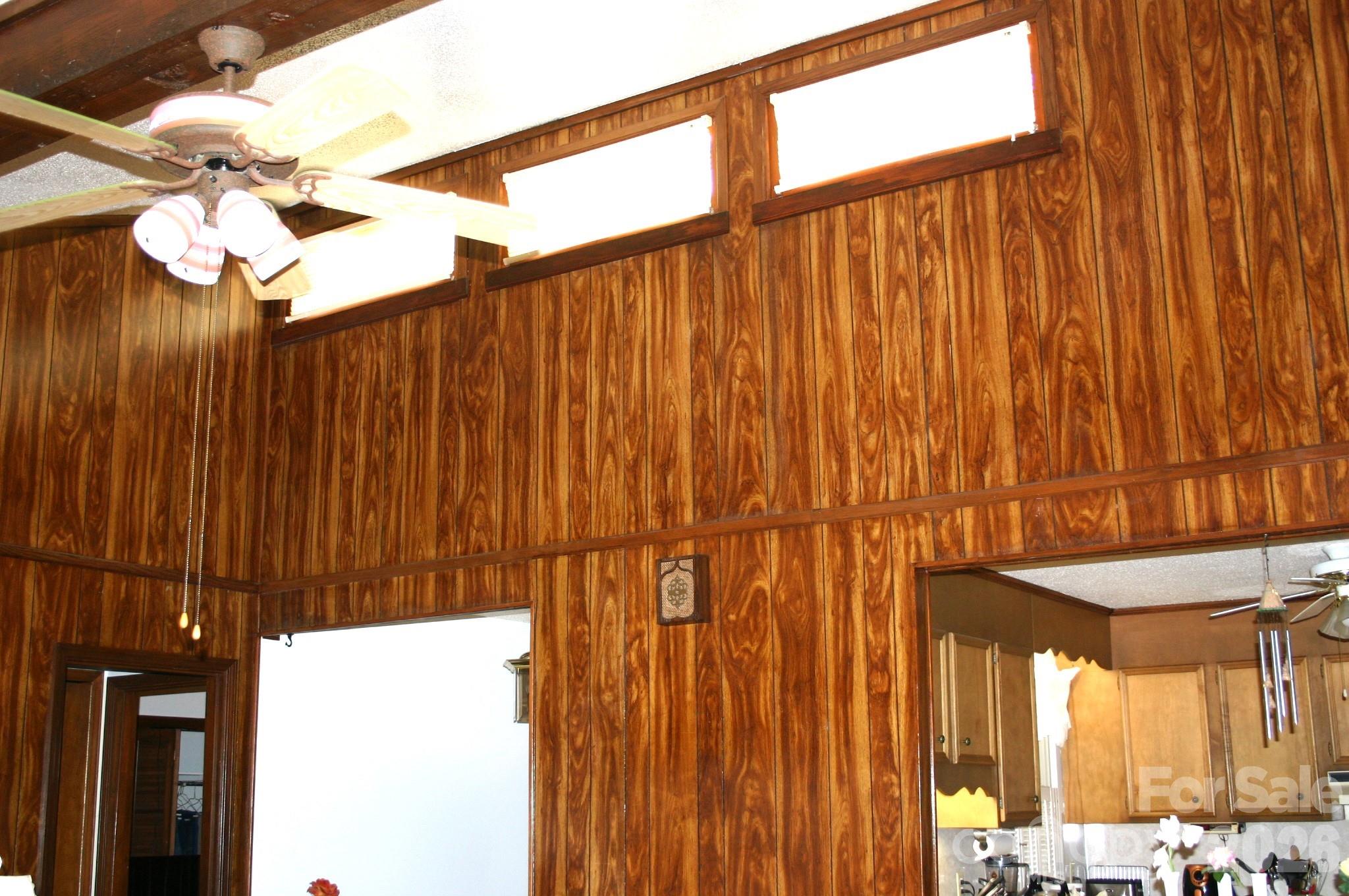 1647 Woodridge Circle Property Photo 12