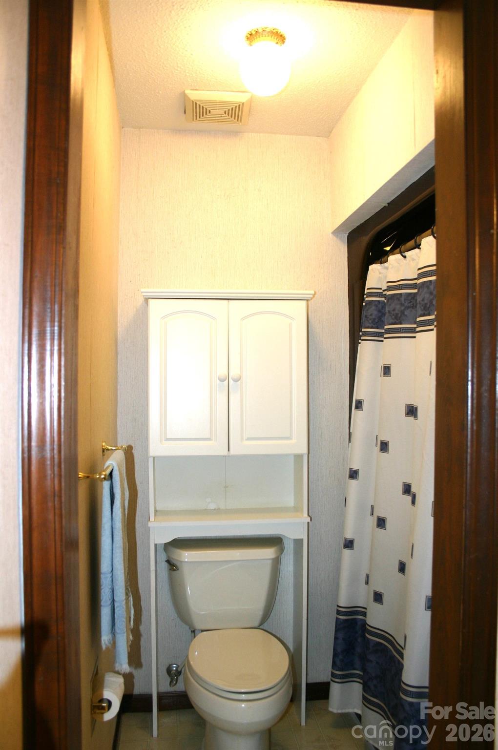 1647 Woodridge Circle Property Photo 20