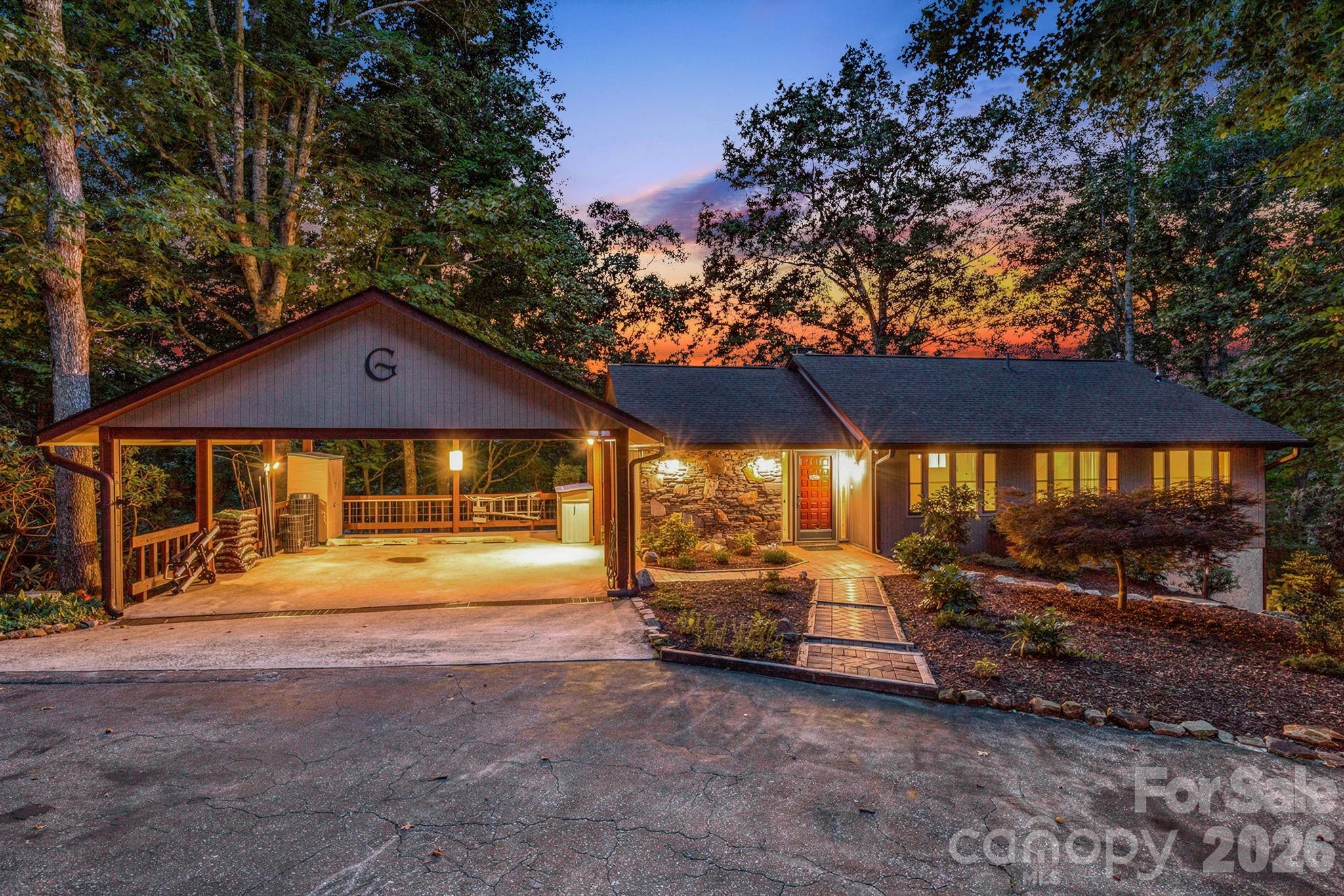 99 Oak Ridge Road Property Photo 2