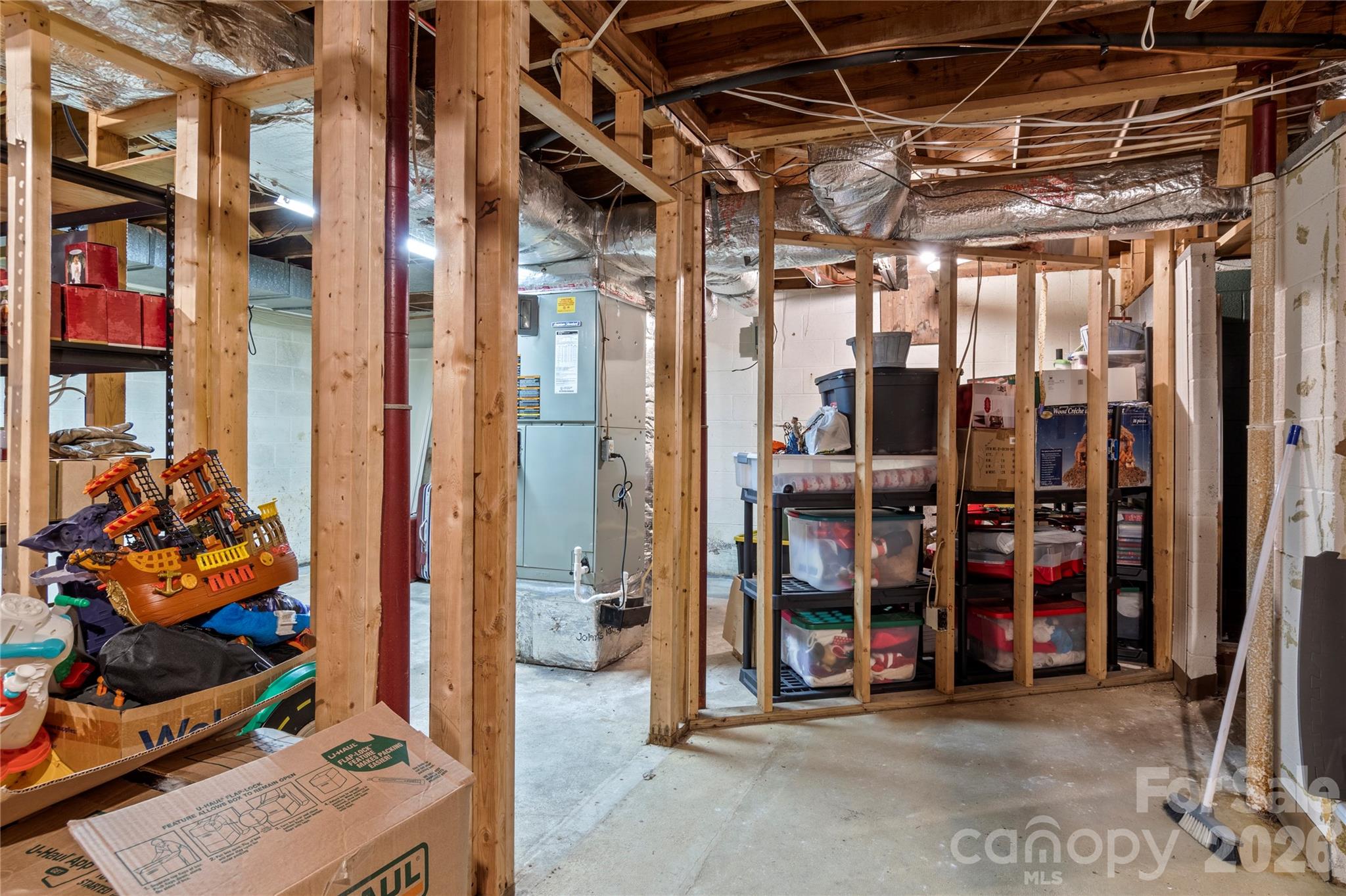 226 Pleasant Hill Drive Property Photo 27