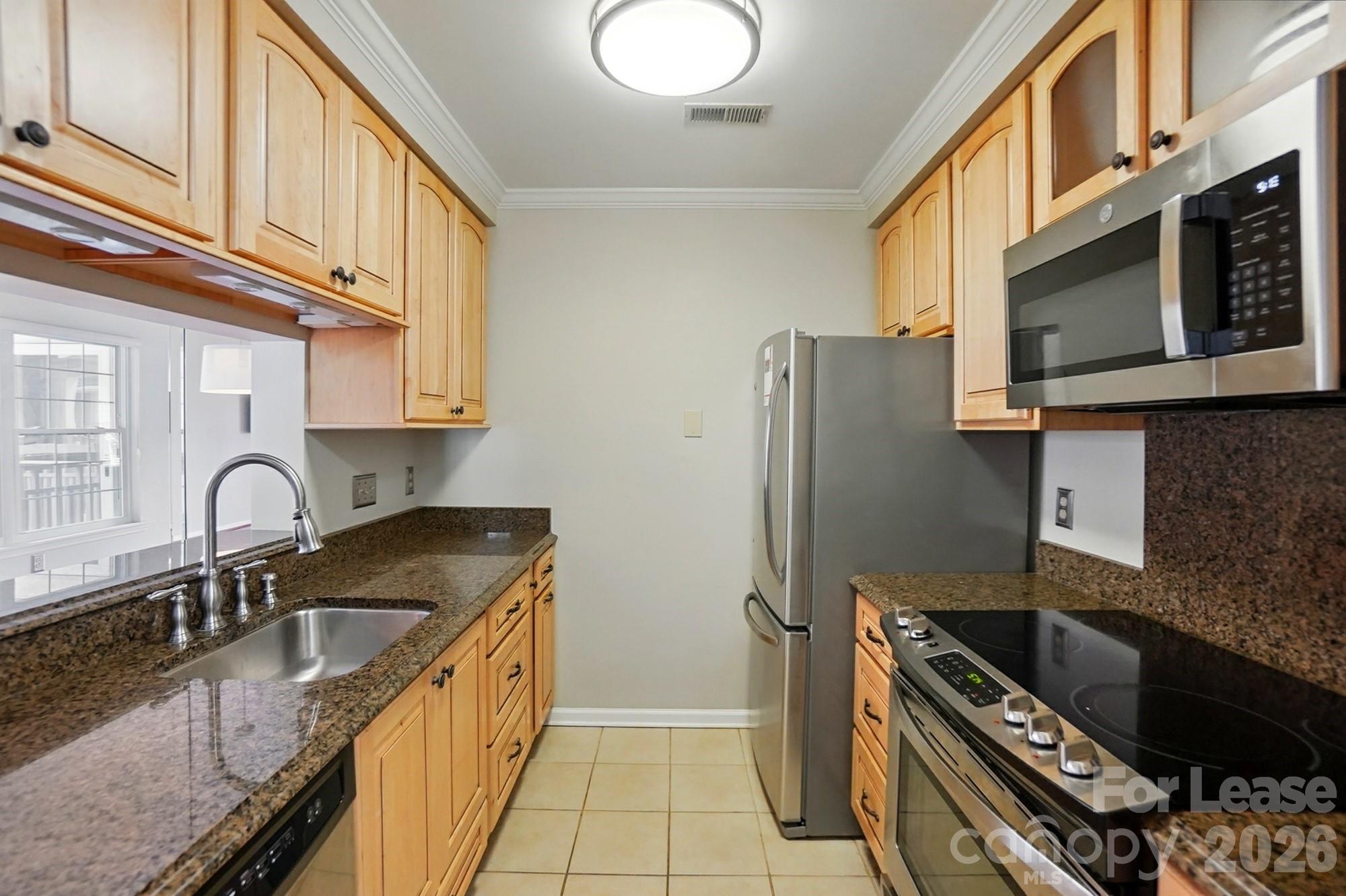 5007 Sharon Road R Property Photo 18