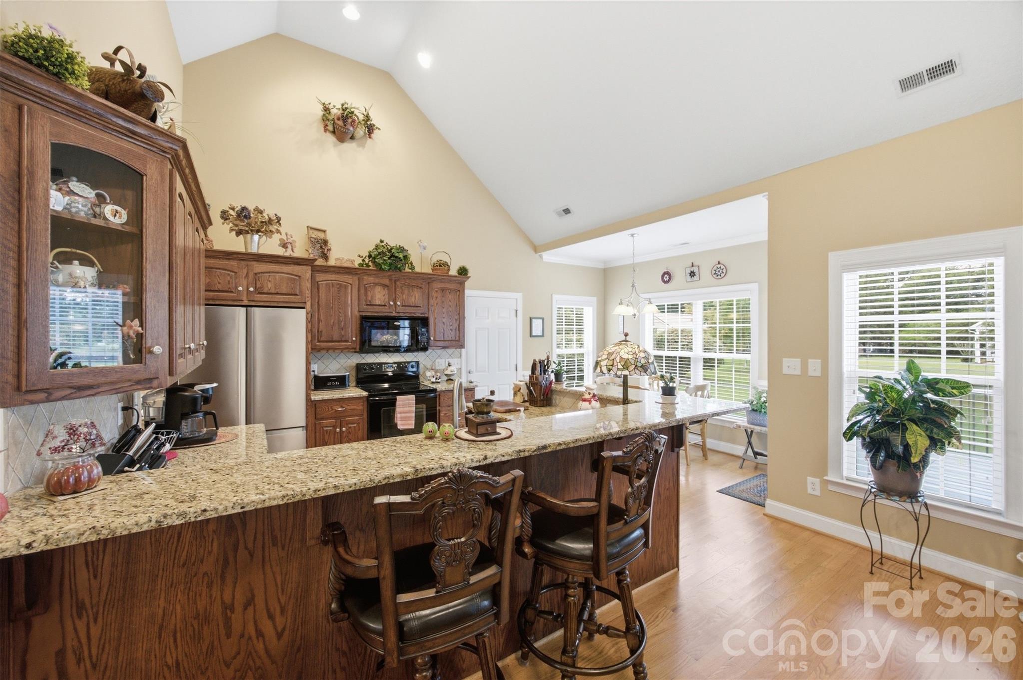684 Pitts Road Property Photo 8