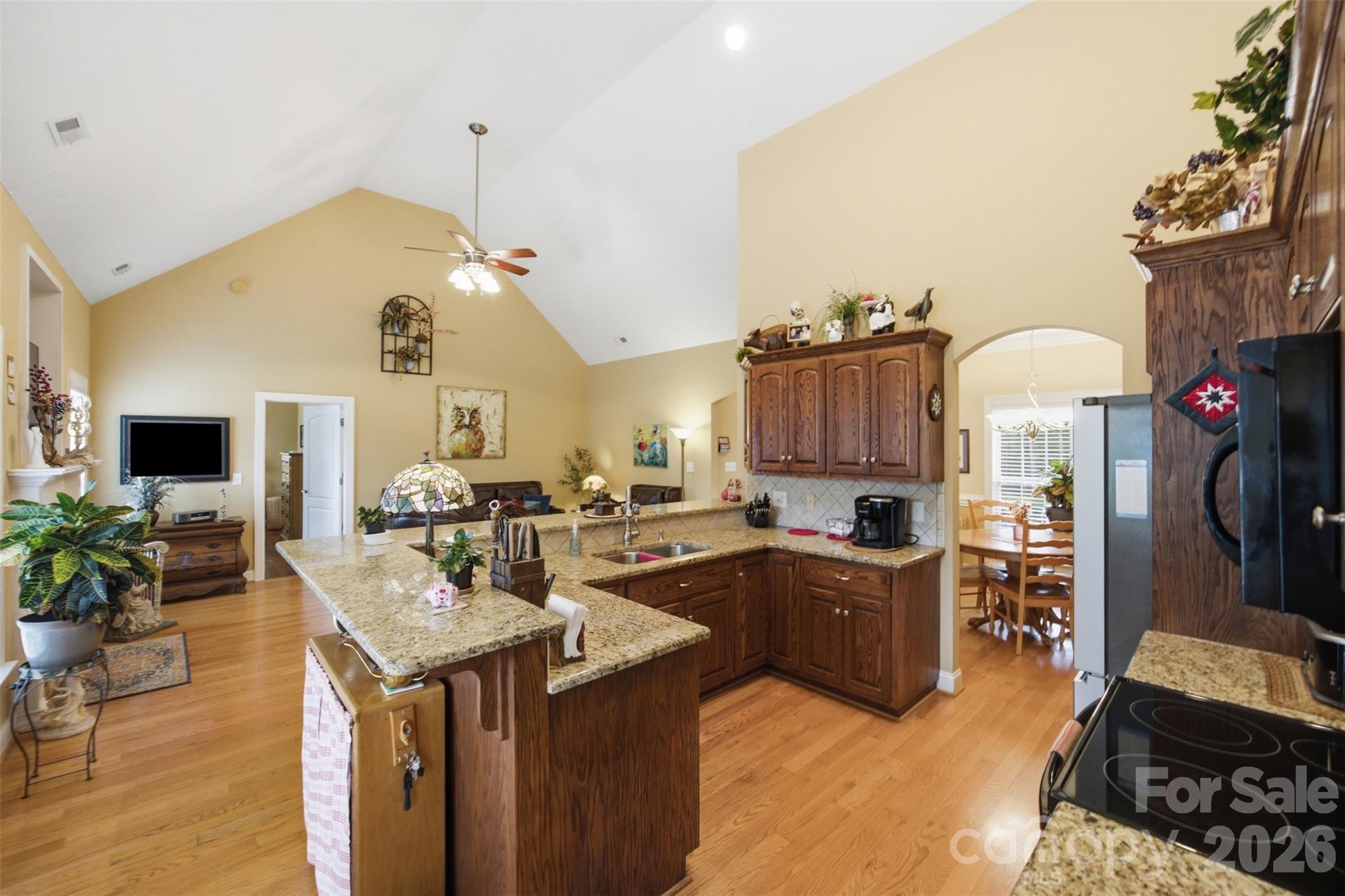 684 Pitts Road Property Photo 12