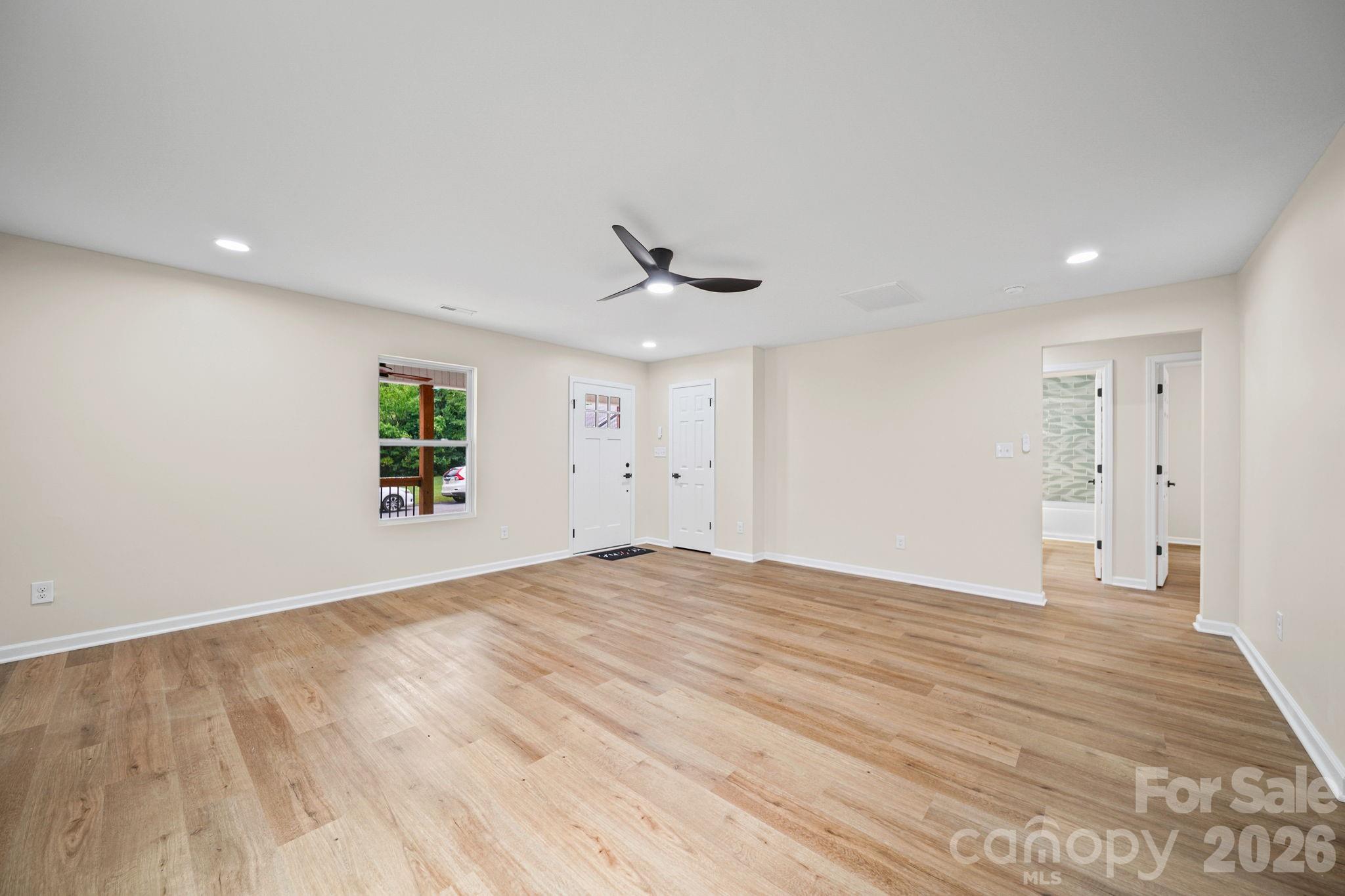 113.5 Graham Street Property Photo 5