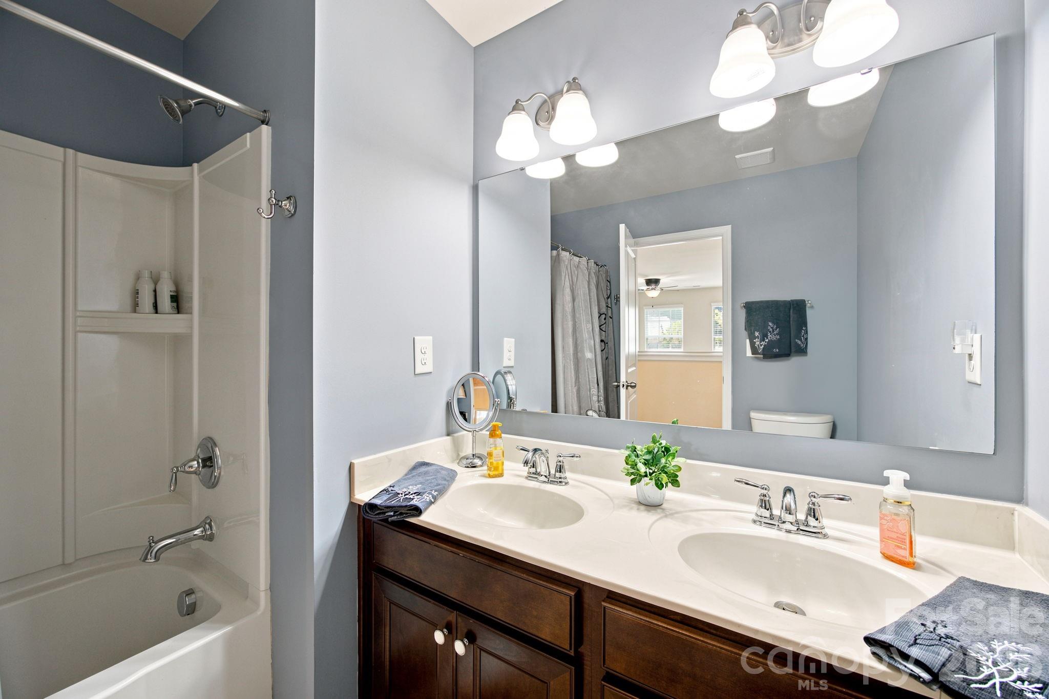 1608 Palazzo Drive Property Photo 27