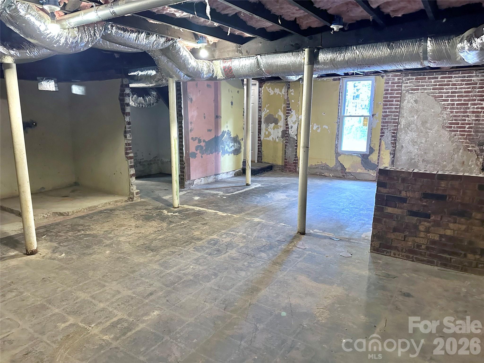 1214 S York Street Property Photo 35