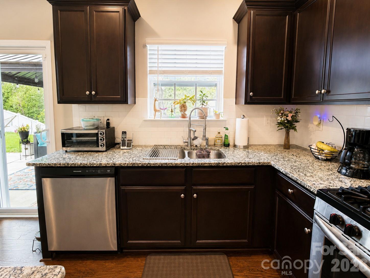 7129 Branch Fork Road Property Photo 8