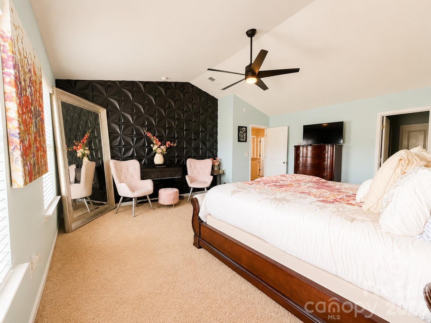 7129 Branch Fork Road Property Photo 38