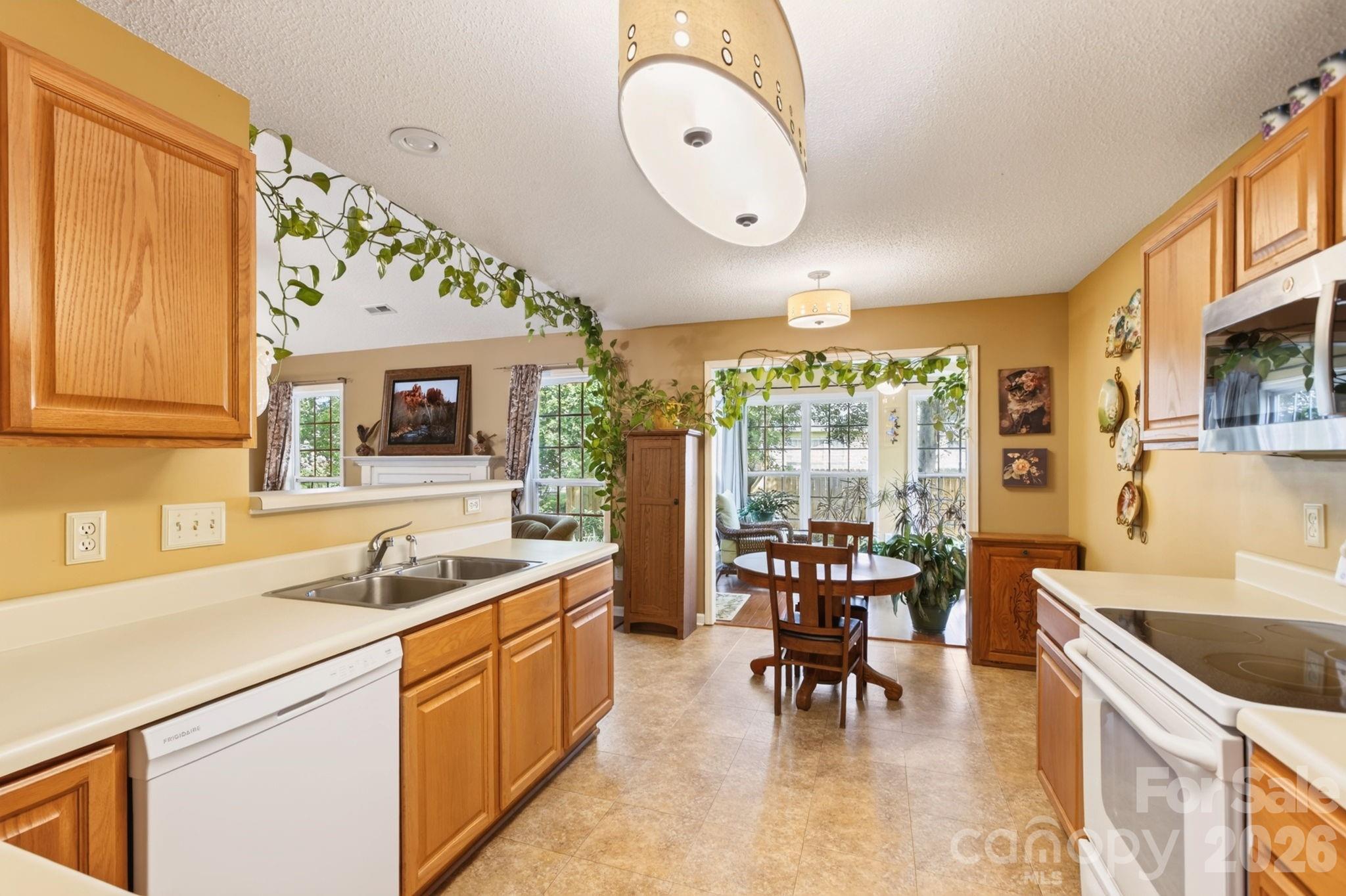 171 Running Briar Road Property Photo 11