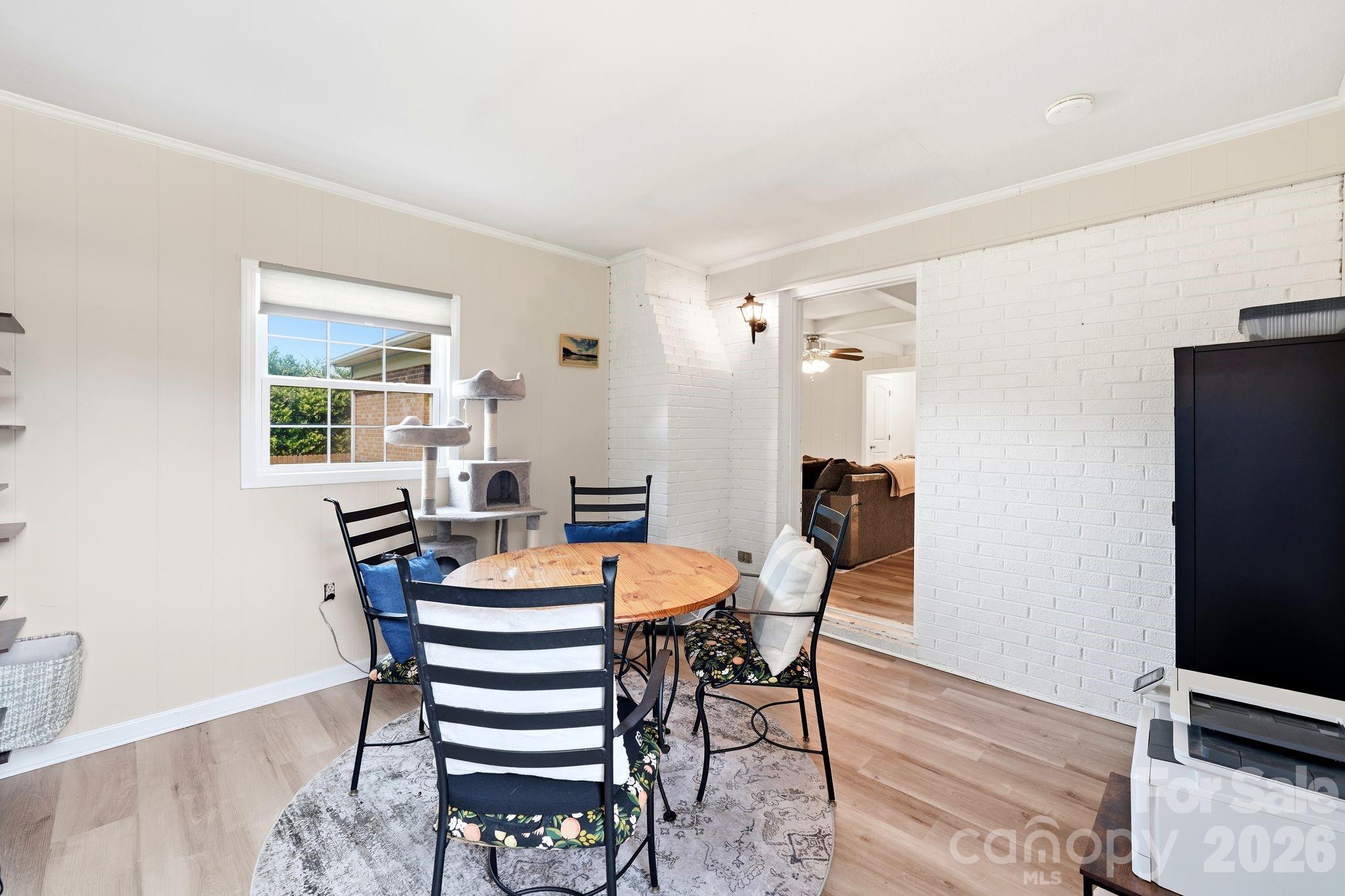 3107 Winston Drive Property Photo 12