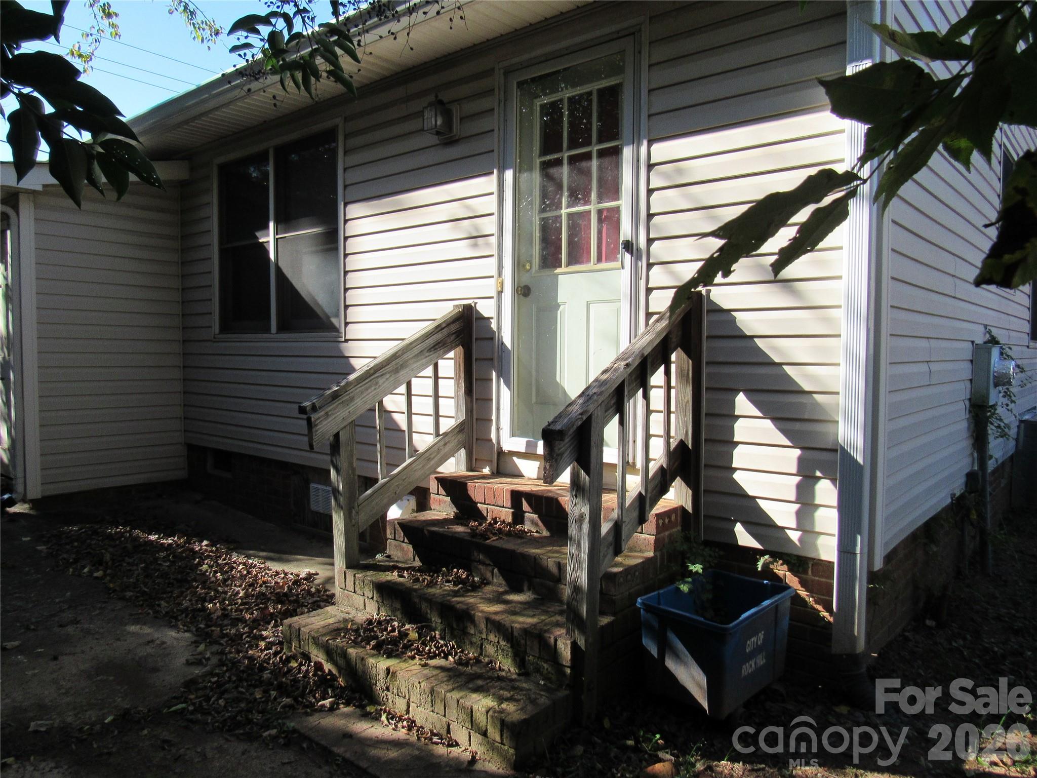 106 Neely Court Property Photo 9