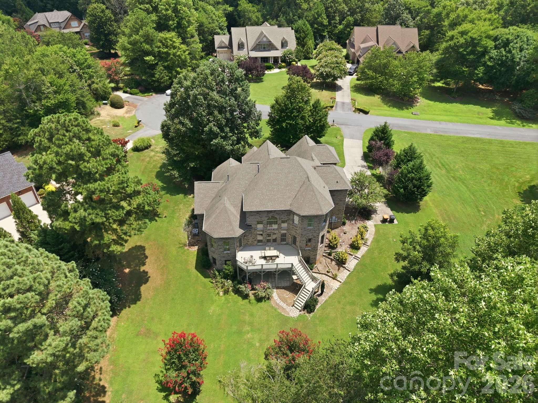 579 Morning Glory Court Property Photo 3