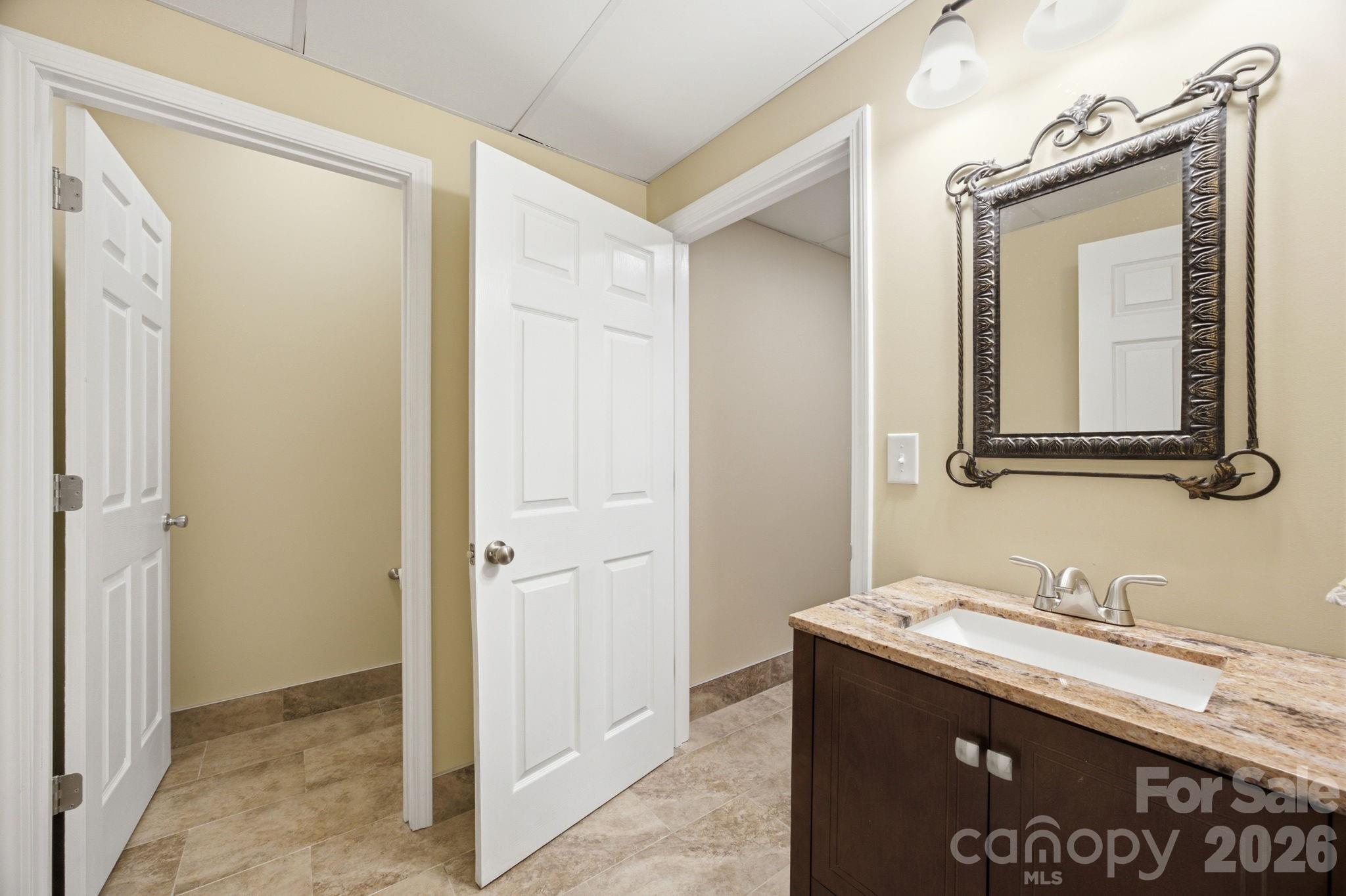 579 Morning Glory Court Property Photo 26