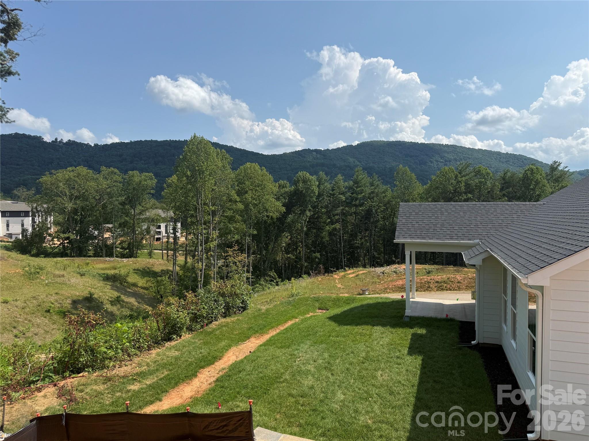 237 Smokey Holler Drive Property Photo 2