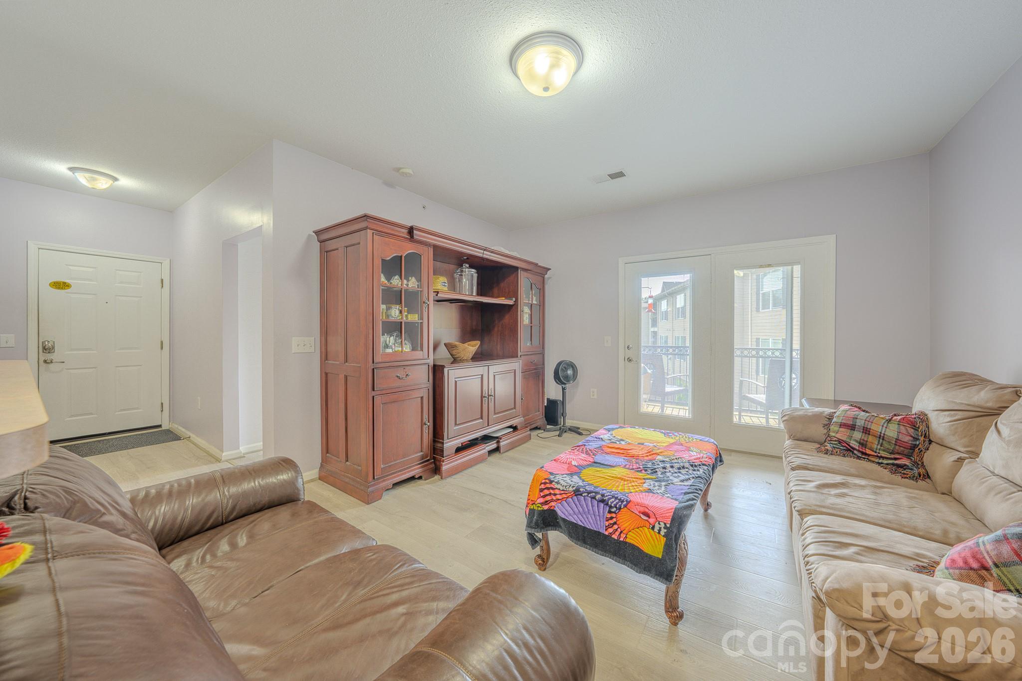 291 Brickton Village Circle 307 Property Photo 4