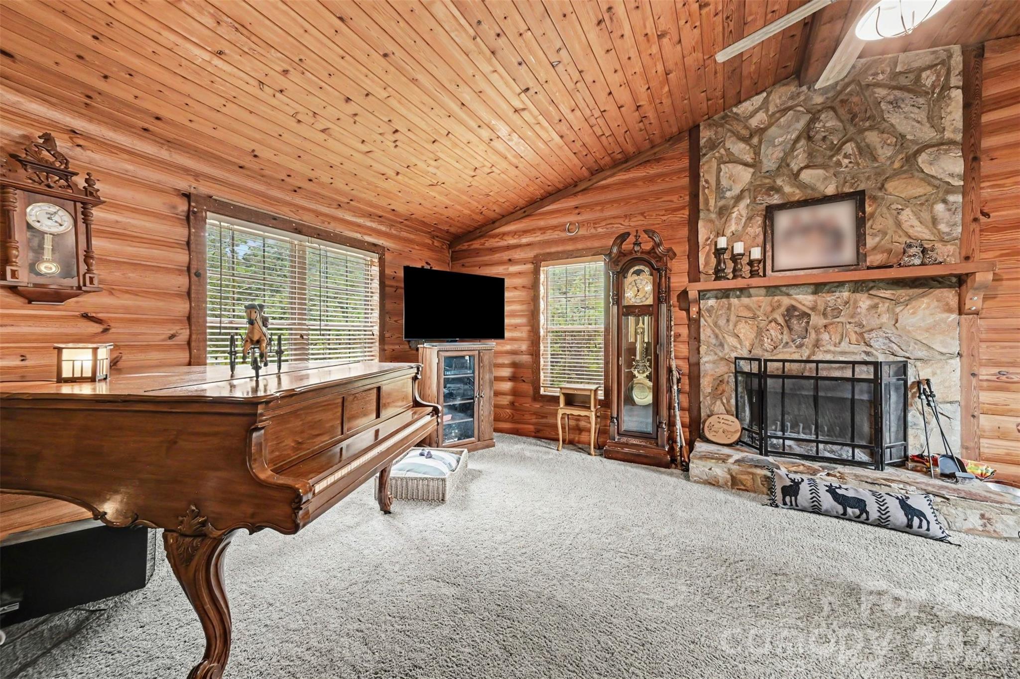 3999 Fincher Road Property Photo 11