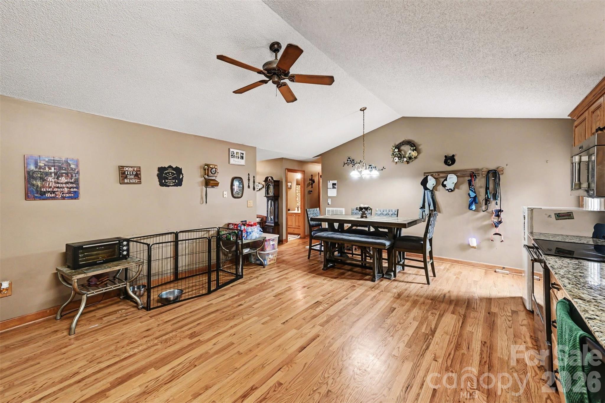 3999 Fincher Road Property Photo 15