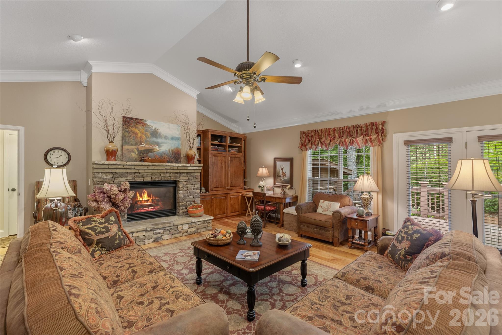 141 Dolly Lane Property Photo 2