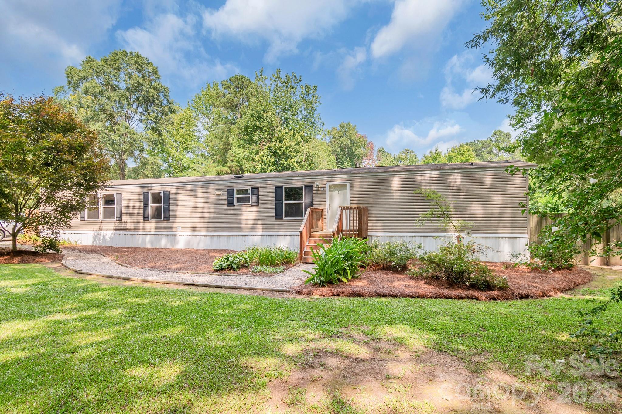125 & 139 Farthing Drive Property Photo 3