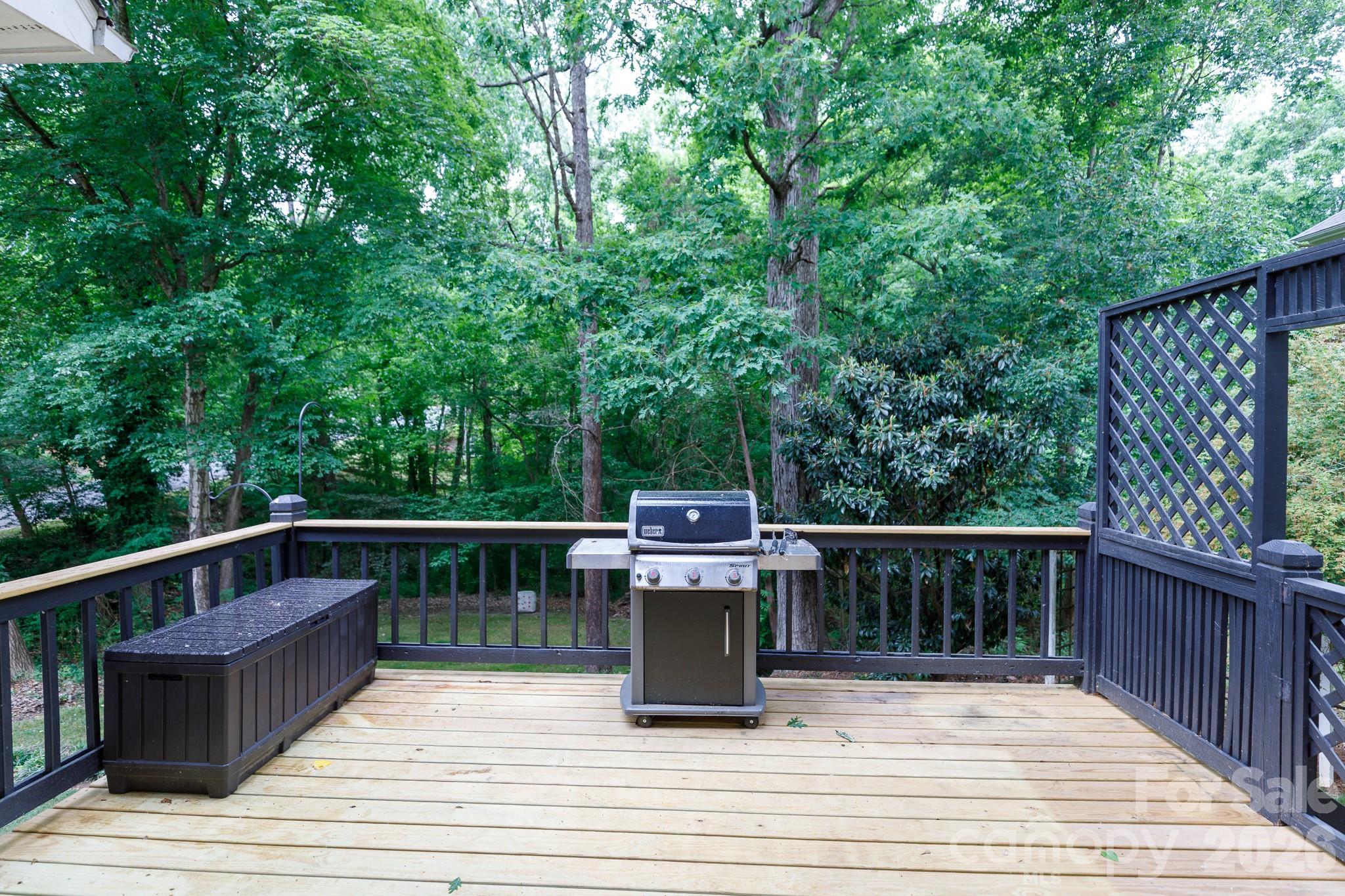 201 Wessex Way Property Photo 32