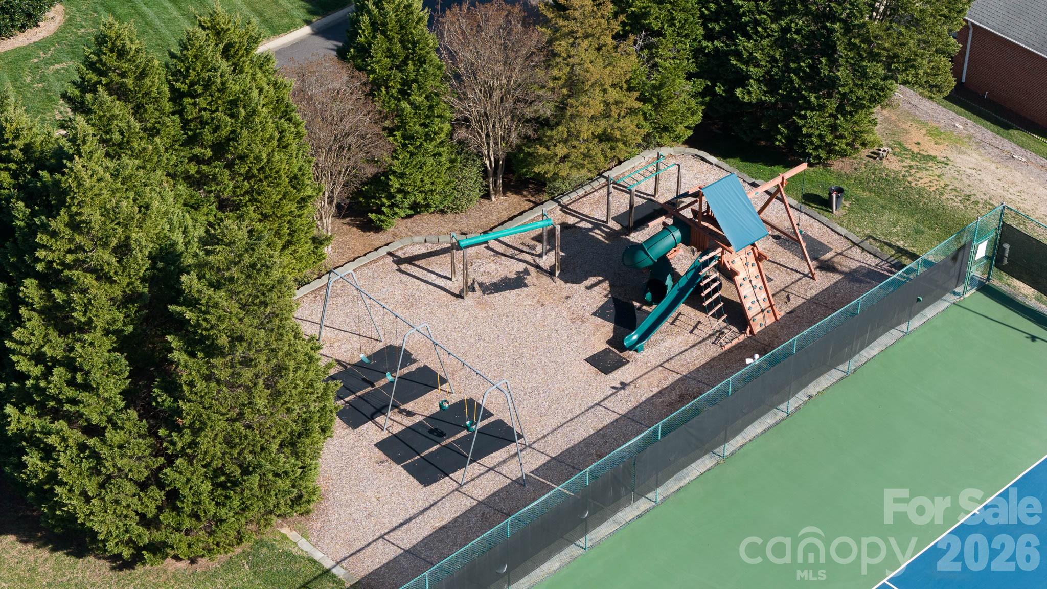 201 Wessex Way Property Photo 39