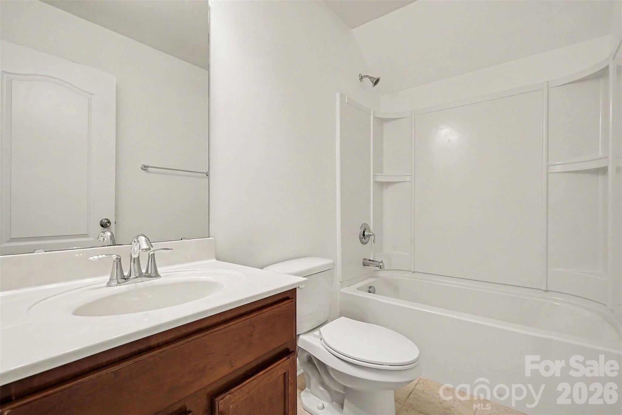 5810 Castlecove Road Property Photo 35