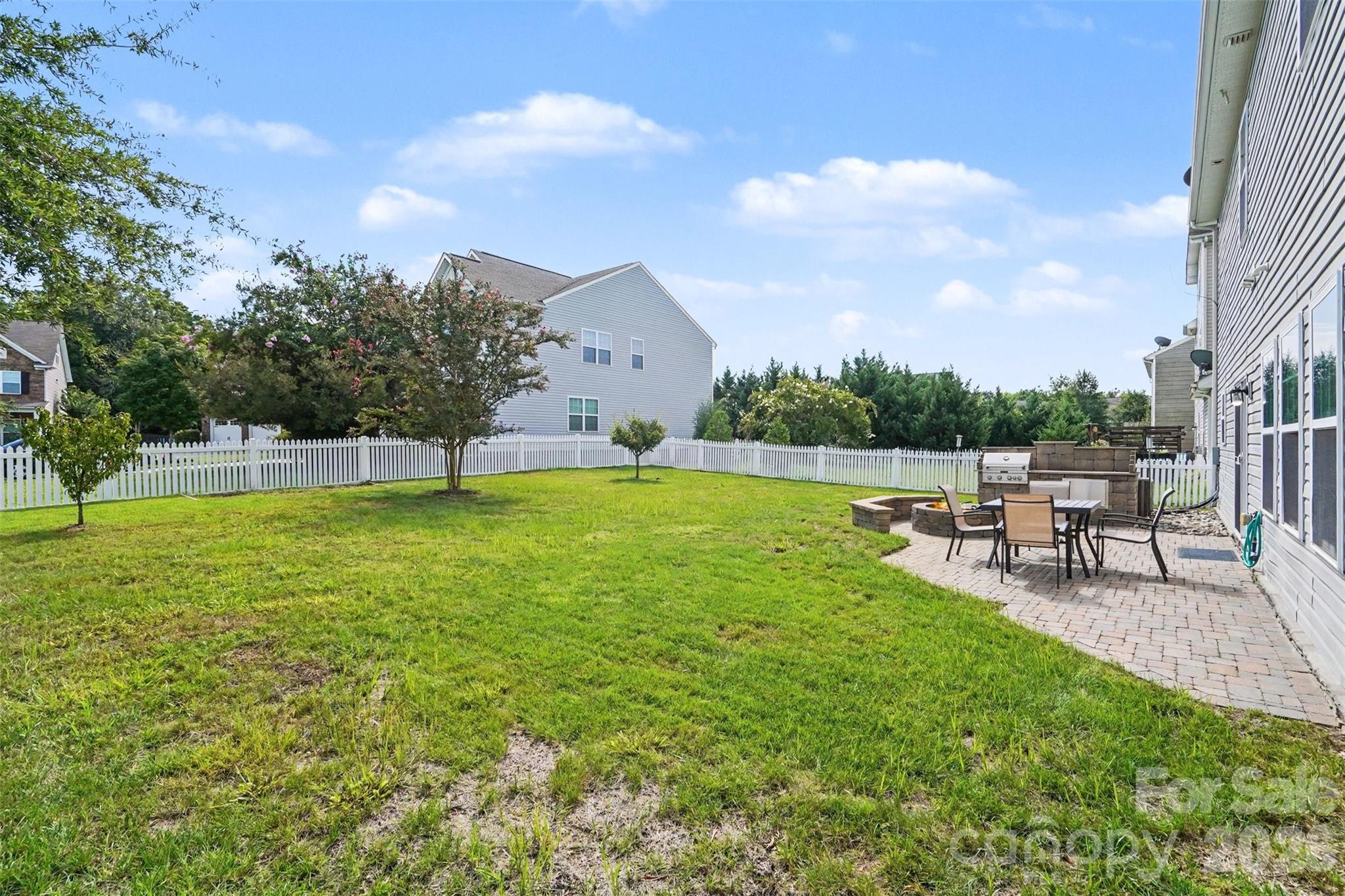 5810 Castlecove Road Property Photo 37