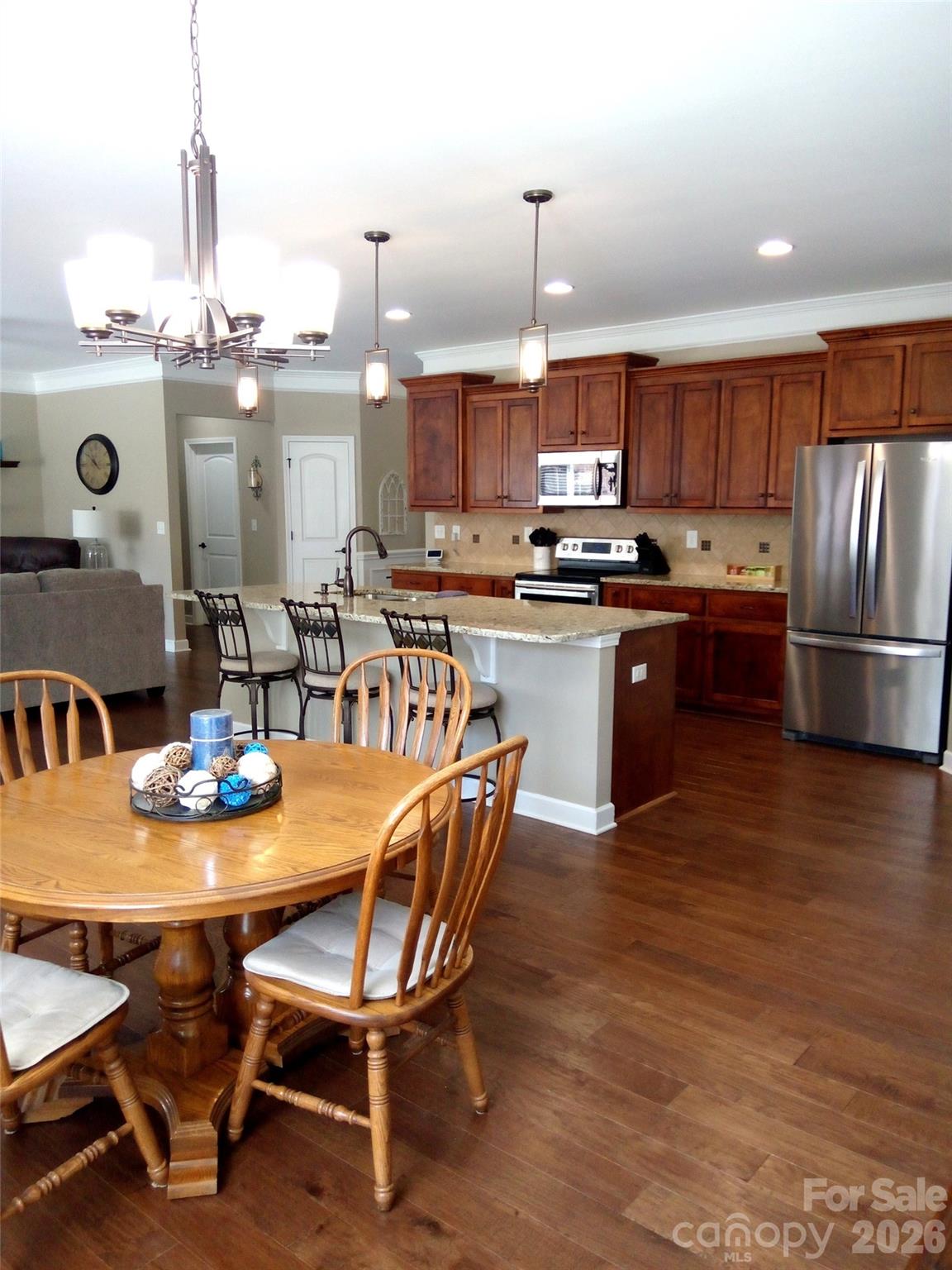 10234 Lakeshore Drive Property Photo 7
