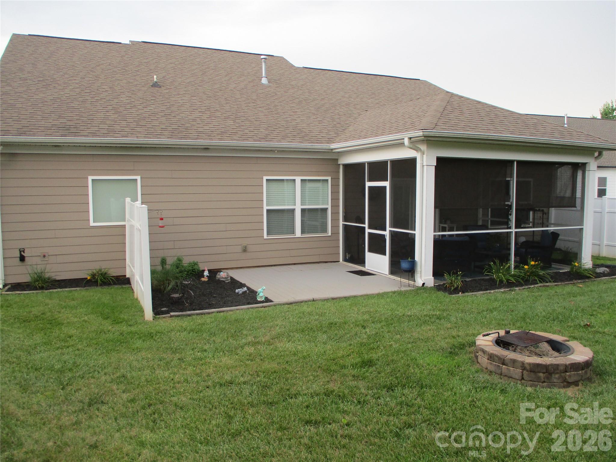 10234 Lakeshore Drive Property Photo 26