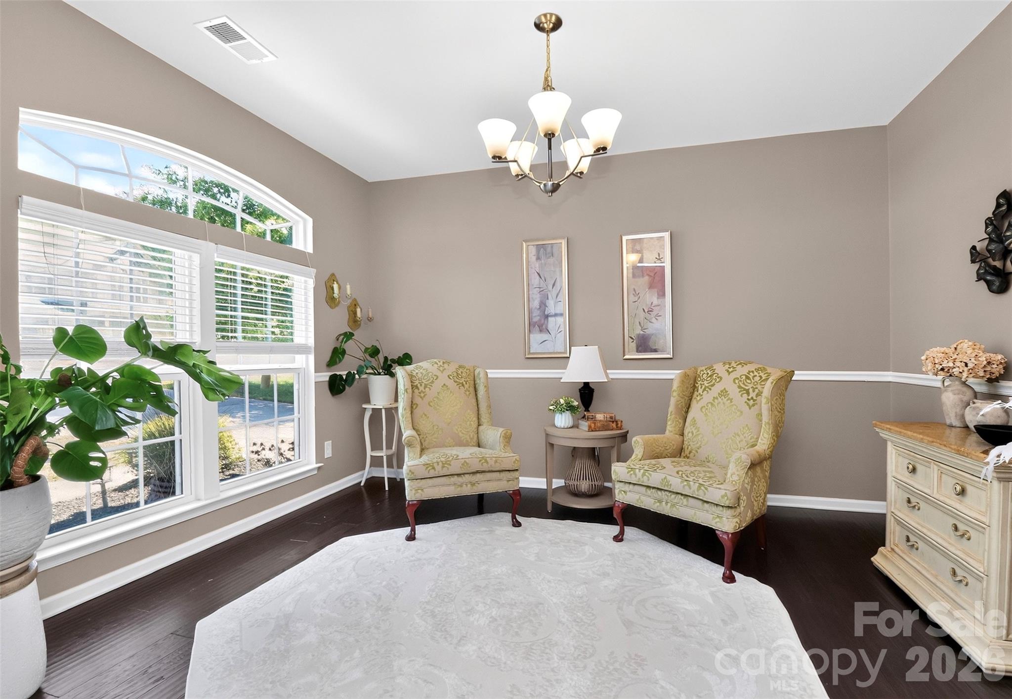 12823 Plumleaf Drive Property Photo 3