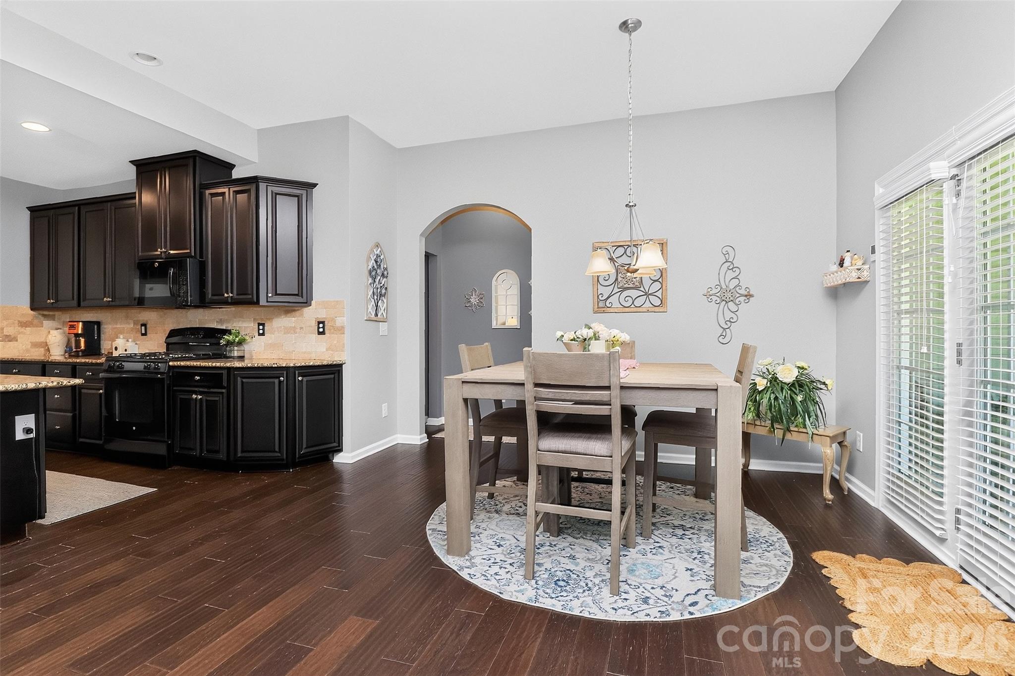 12823 Plumleaf Drive Property Photo 15