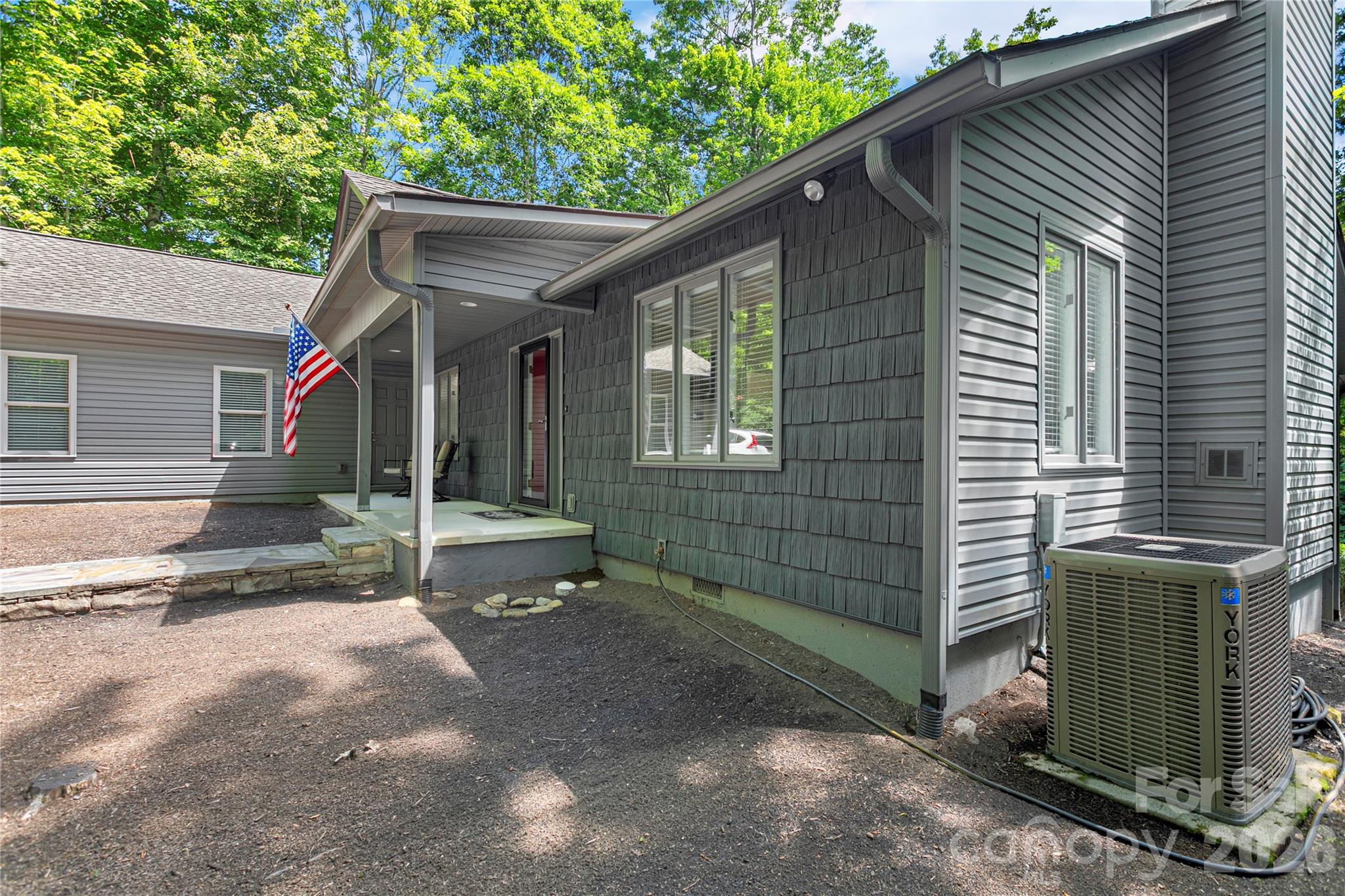 222 Sedi Lane Property Photo 7