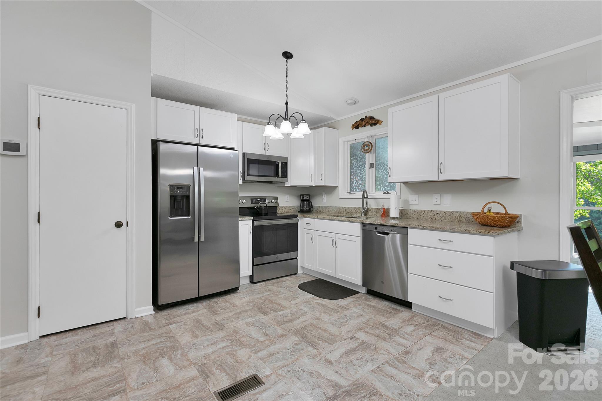 222 Sedi Lane Property Photo 12